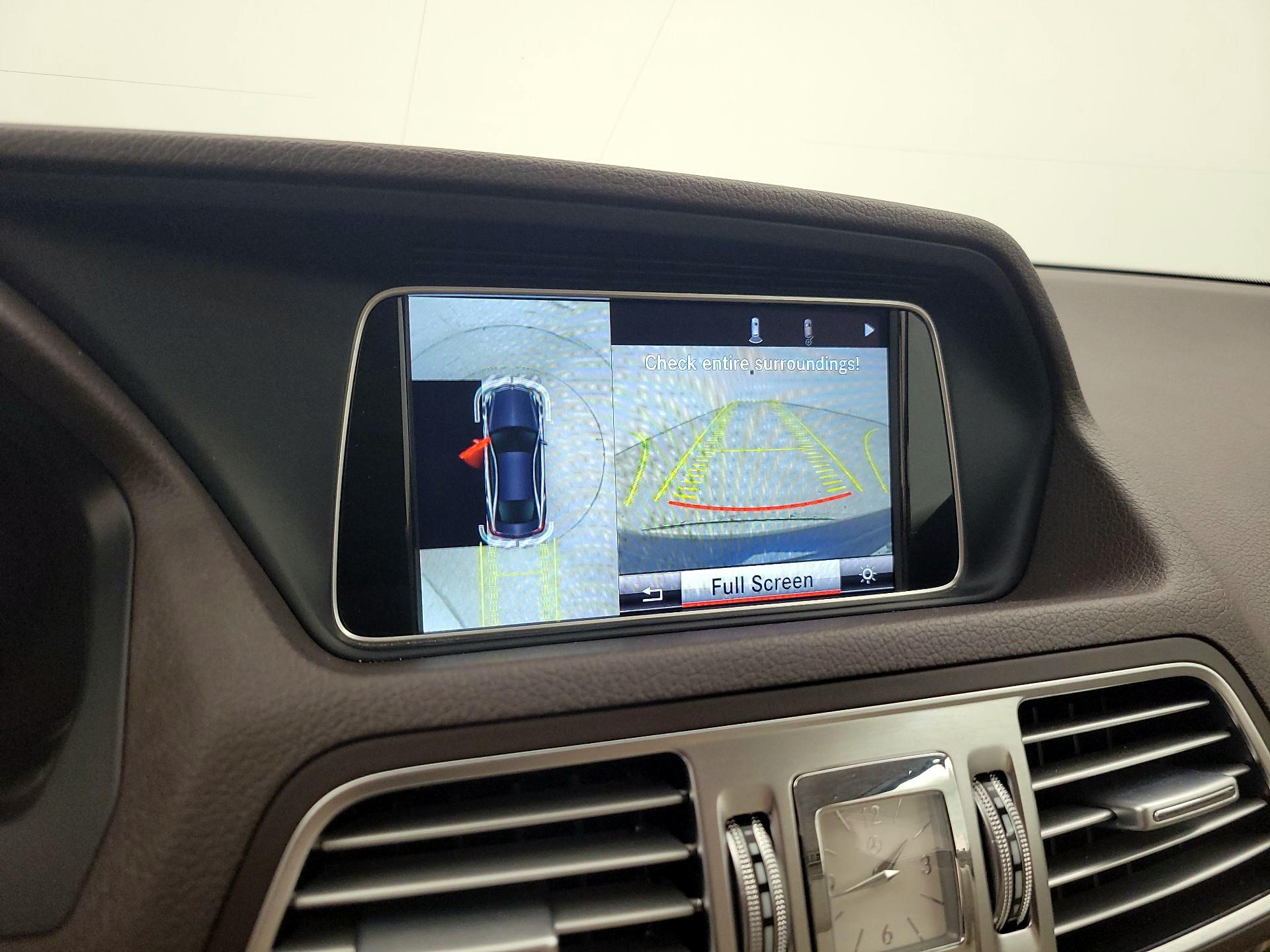 Thumbnail: 2015 Mercedes-Benz E-Class - 15