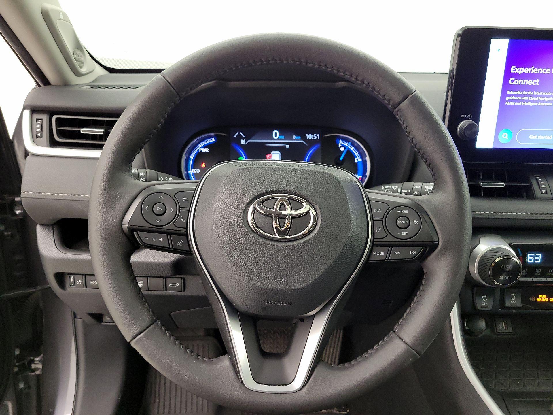 Thumbnail: 2023 Toyota RAV4 - 10