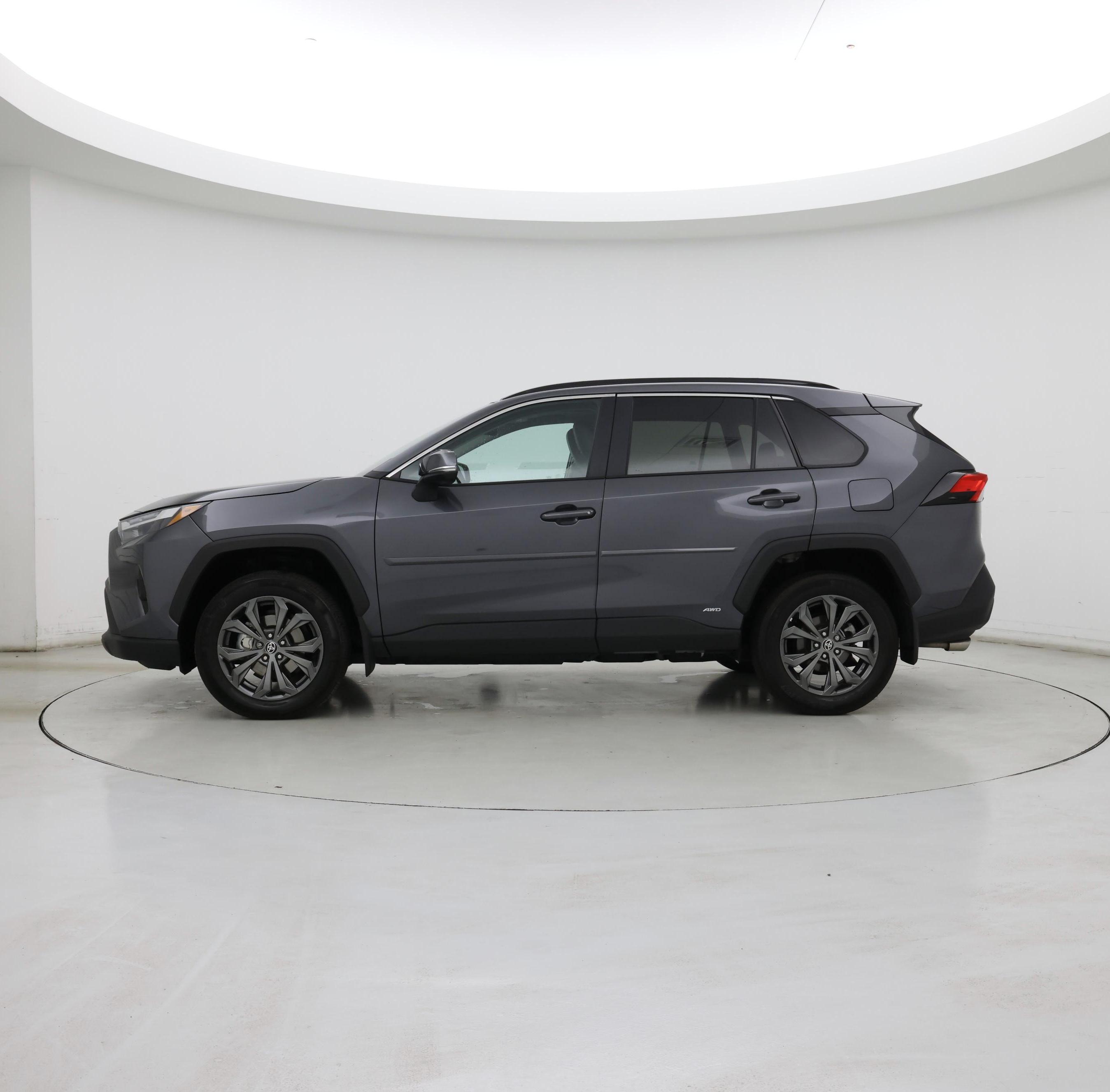 Thumbnail: 2023 Toyota RAV4 - 3