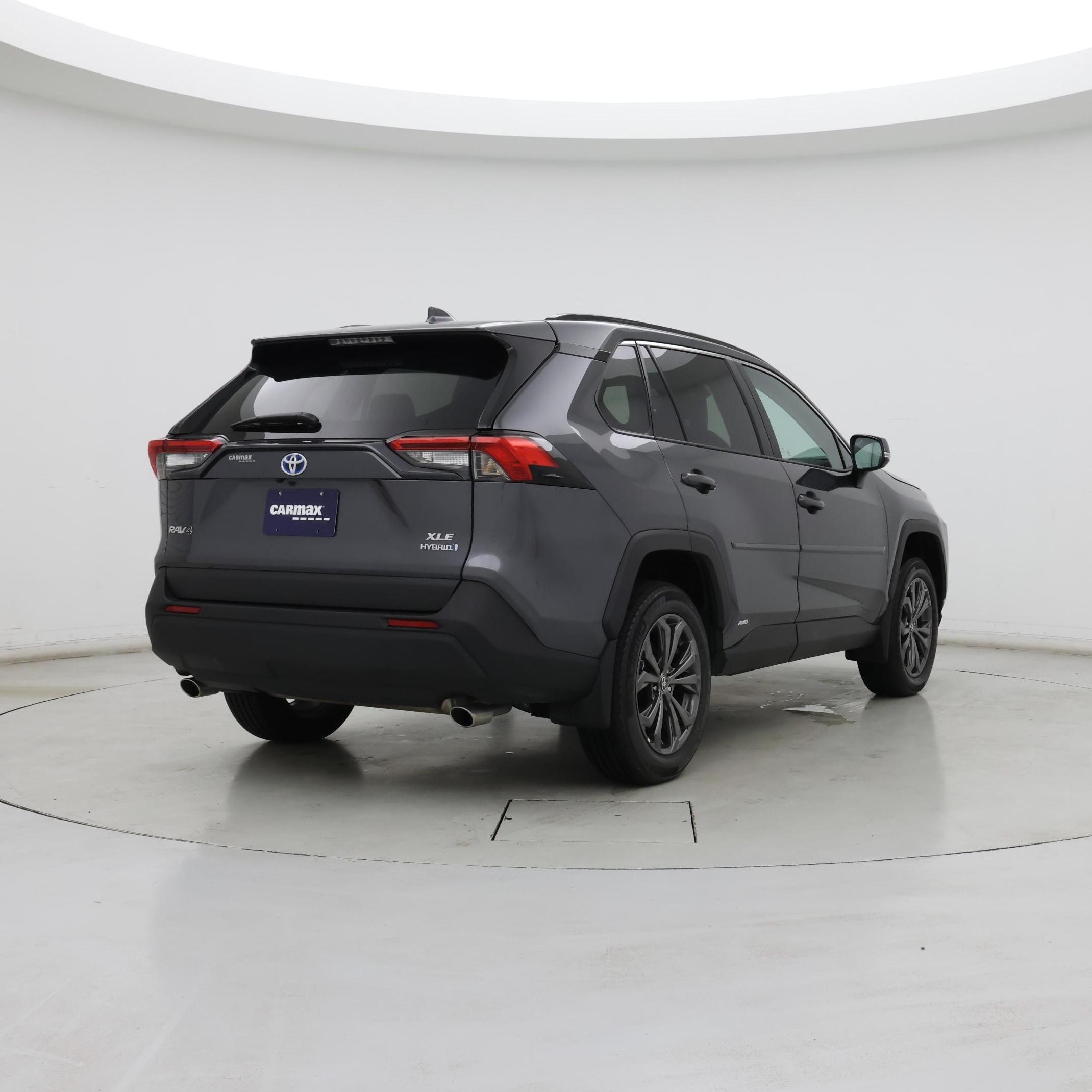 Thumbnail: 2023 Toyota RAV4 - 8
