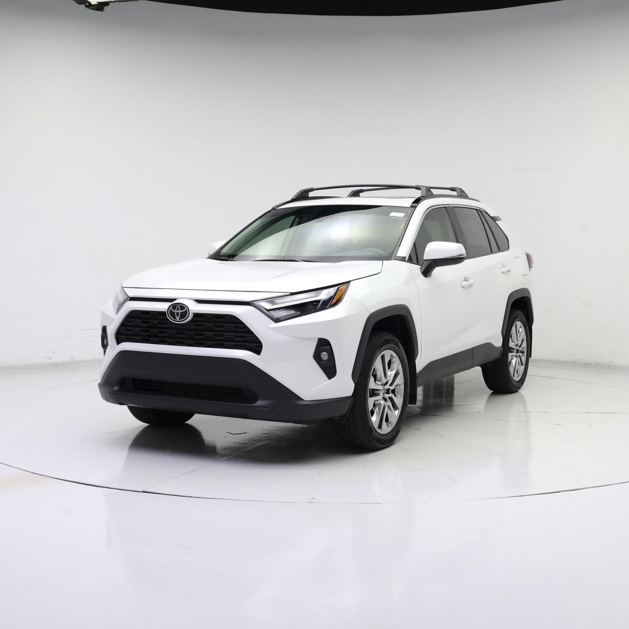 Thumbnail: 2025 Toyota RAV4 - 4