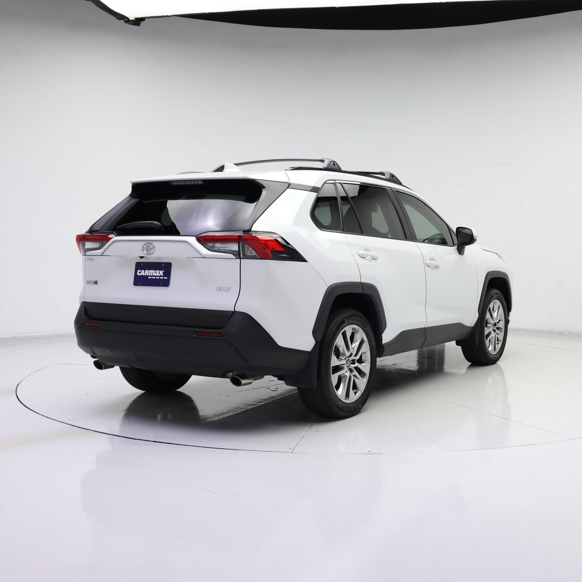 Thumbnail: 2025 Toyota RAV4 - 8