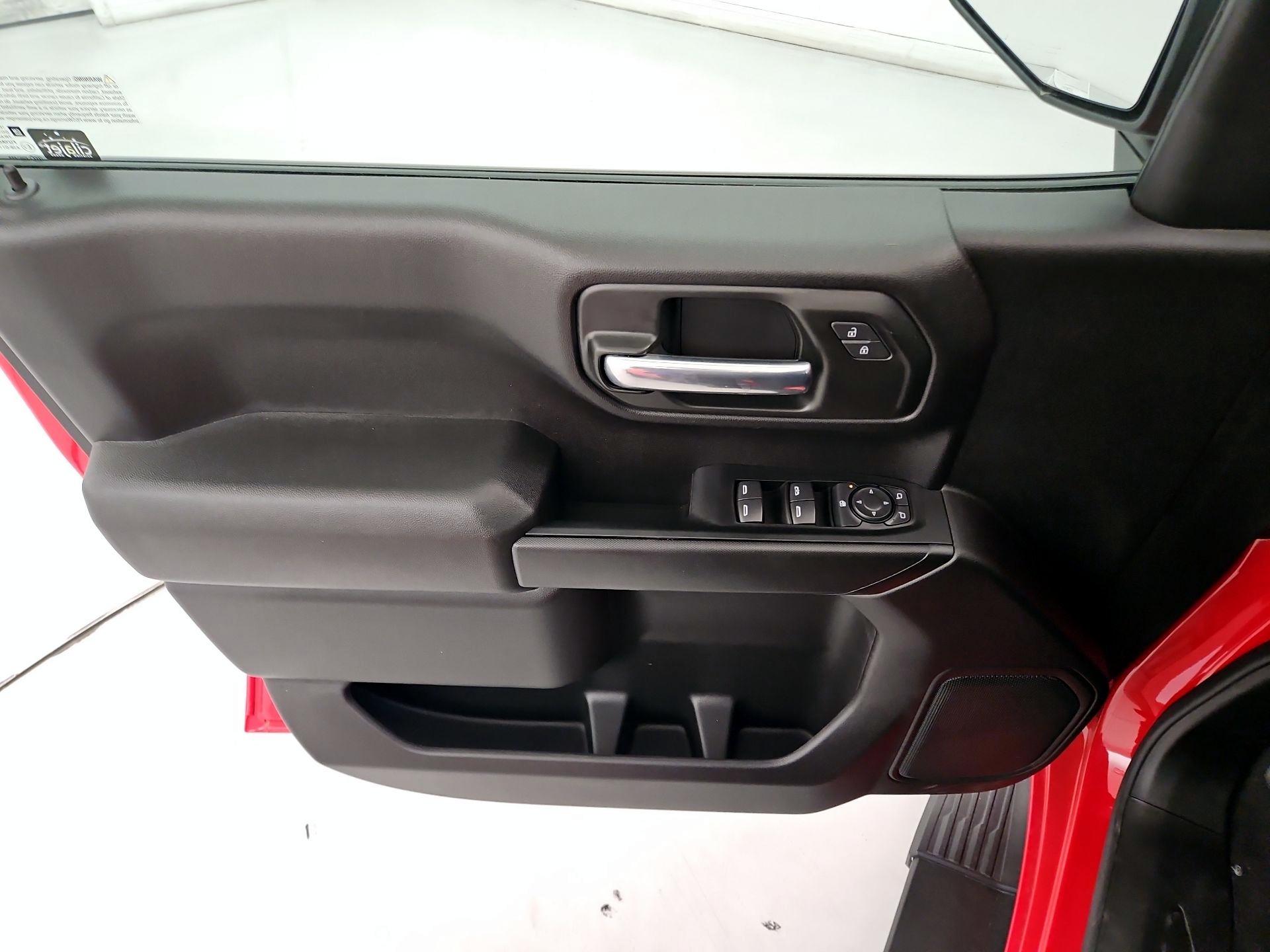 Thumbnail: 2026 Chevrolet Silverado 1500 - 12