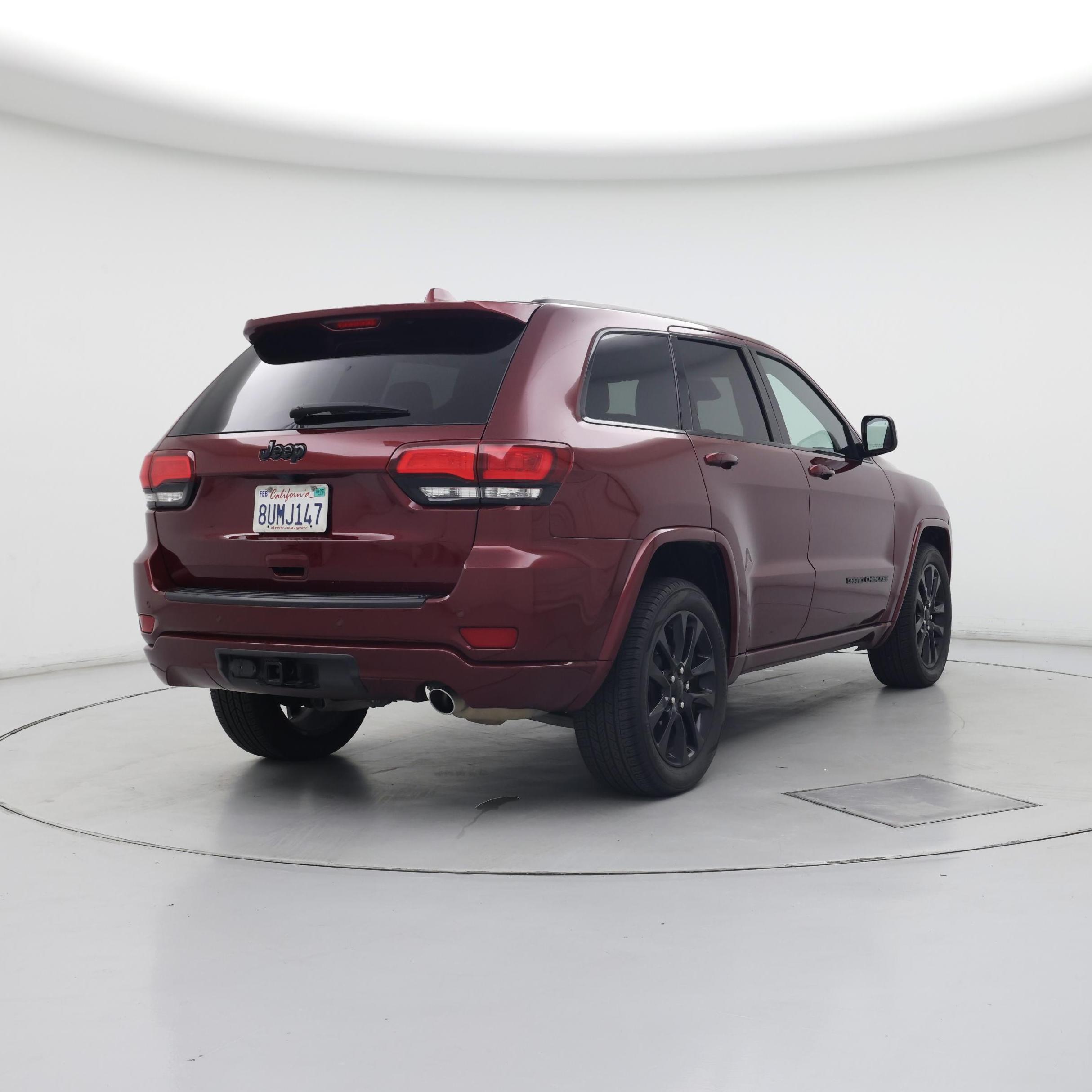 Thumbnail: 2021 Jeep Grand Cherokee - 8
