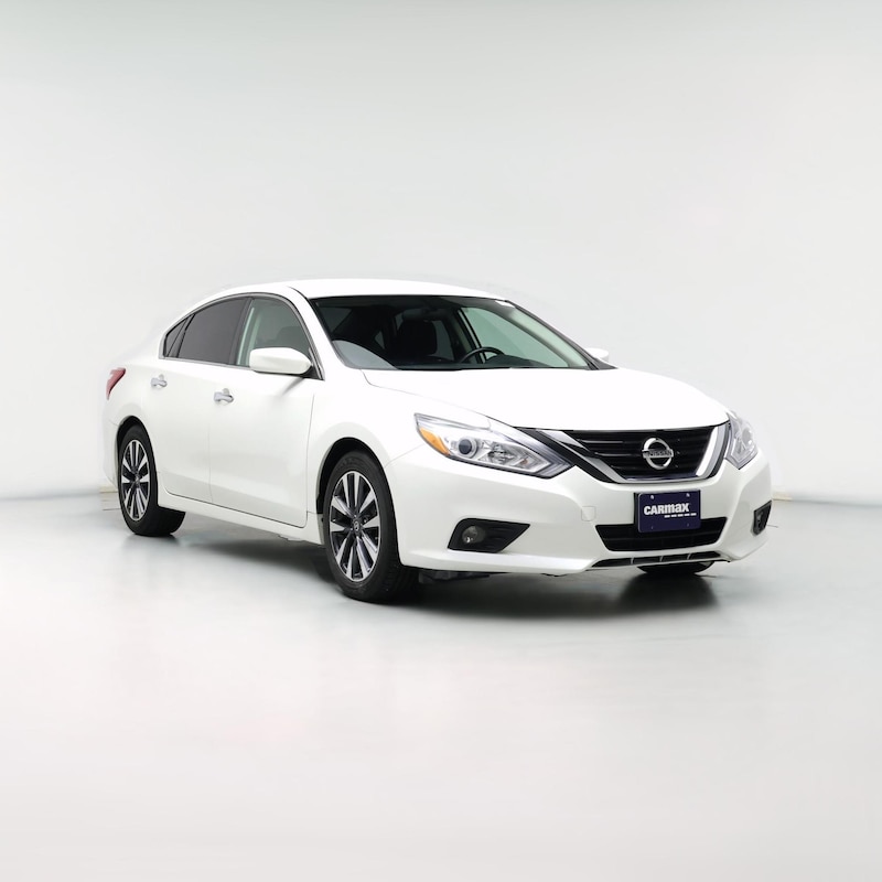 2017 Nissan Altima SV