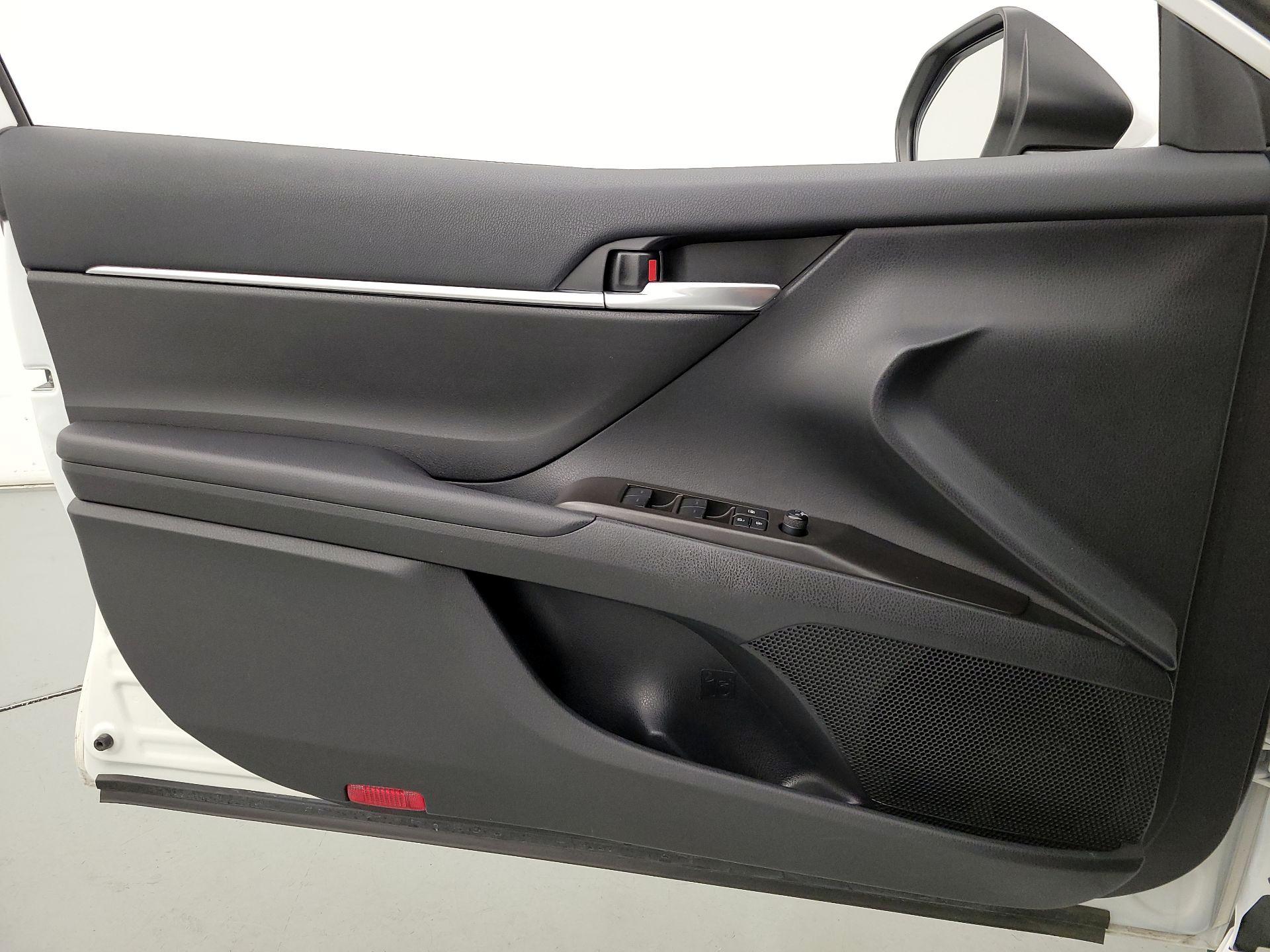 Thumbnail: 2024 Toyota Camry - 12