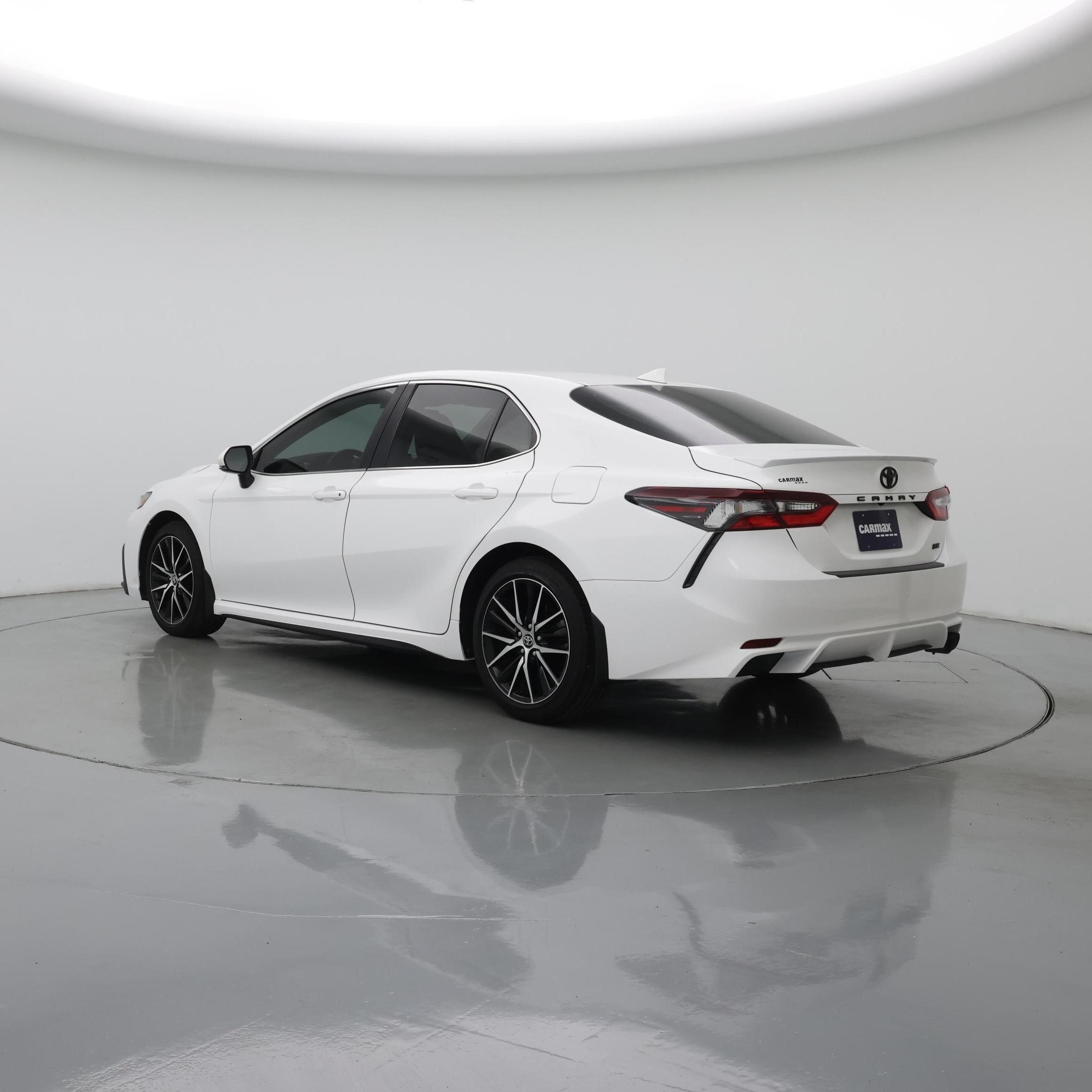 Thumbnail: 2024 Toyota Camry - 2