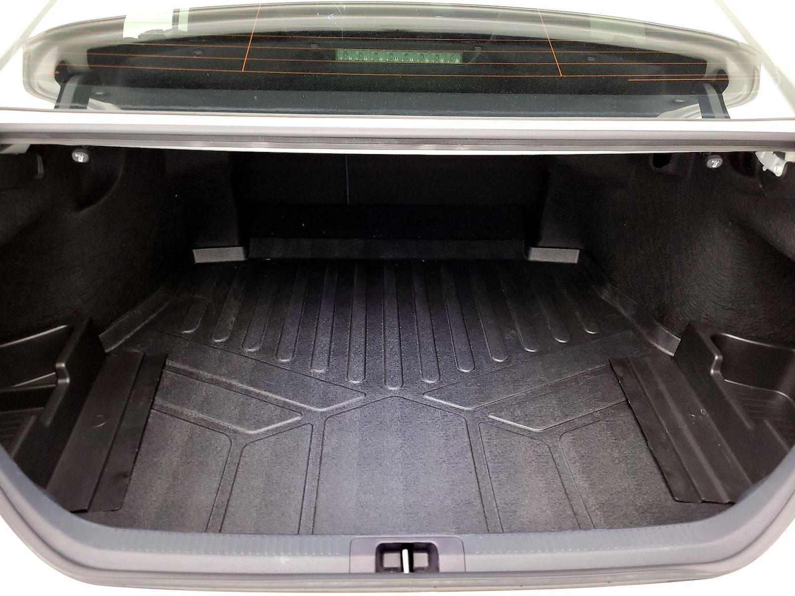2024 Toyota Camry SE - Photo 21