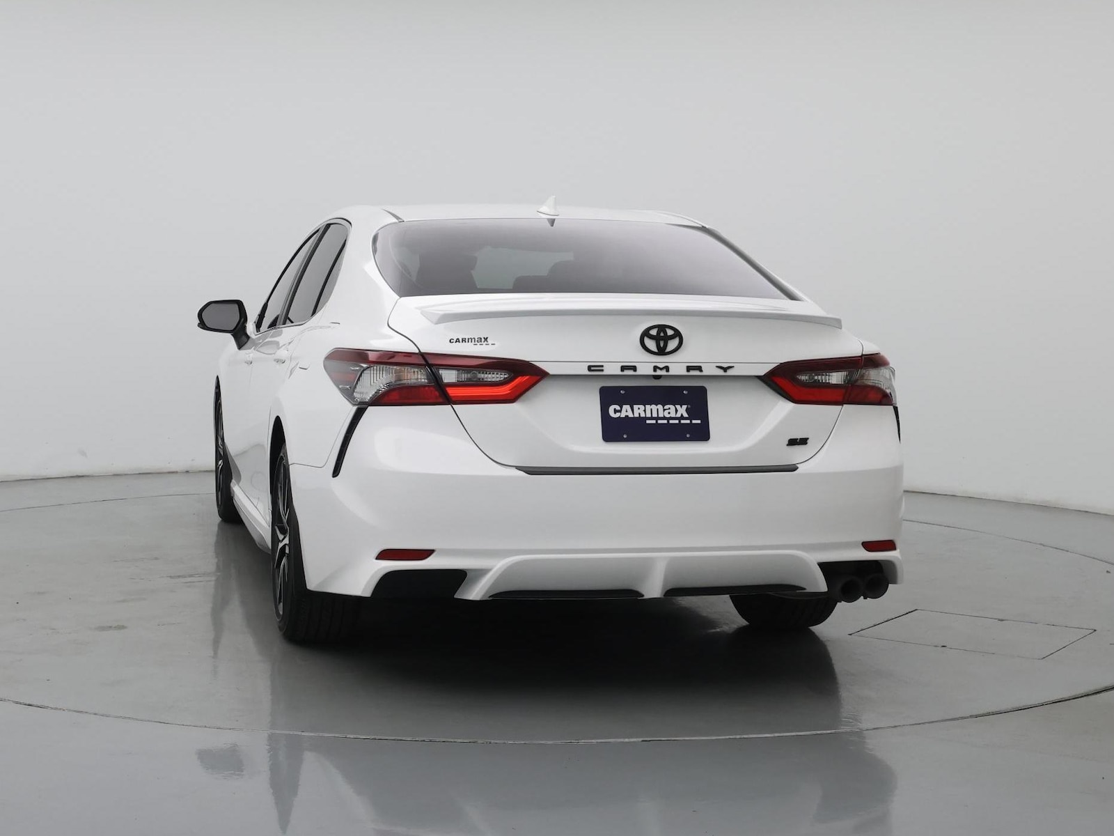 2024 Toyota Camry SE - Photo 7