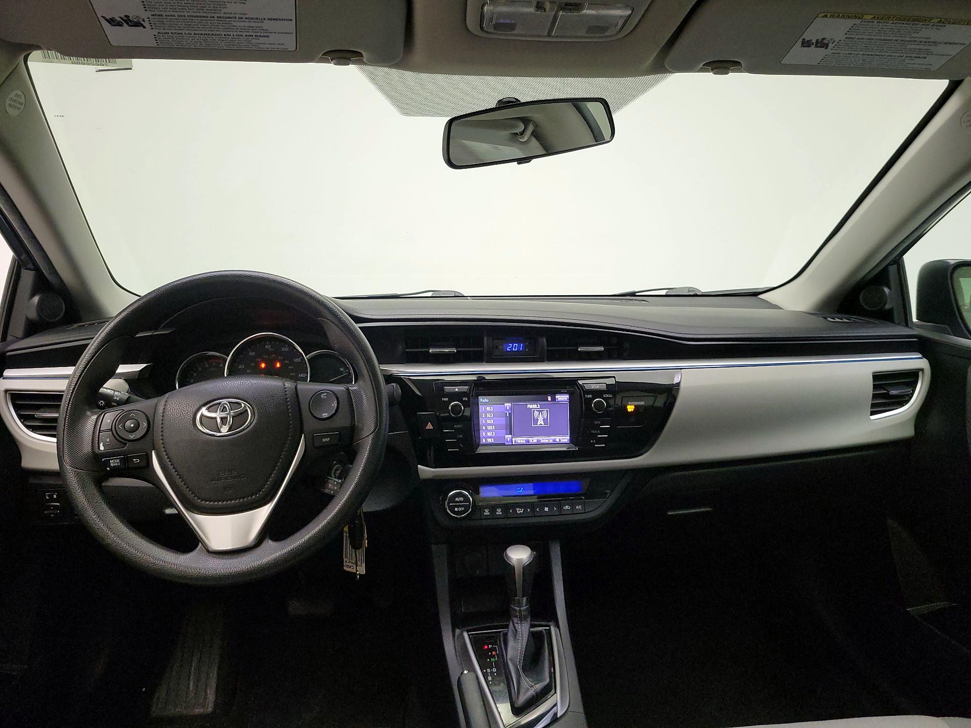 Thumbnail: 2015 Toyota Corolla - 9