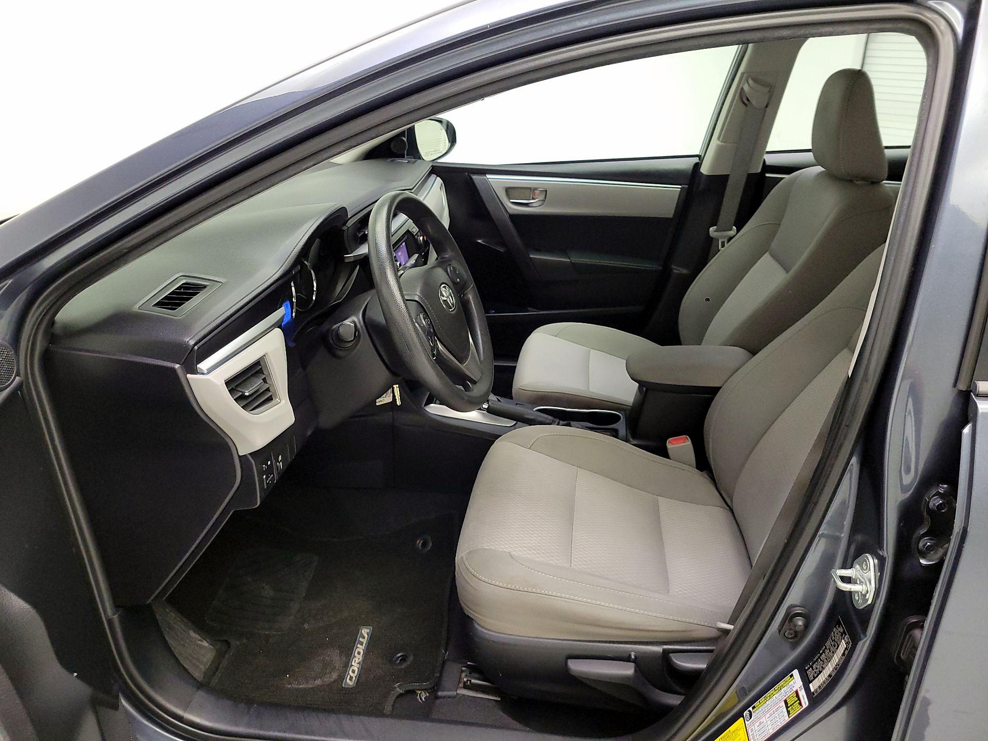 Thumbnail: 2015 Toyota Corolla - 11
