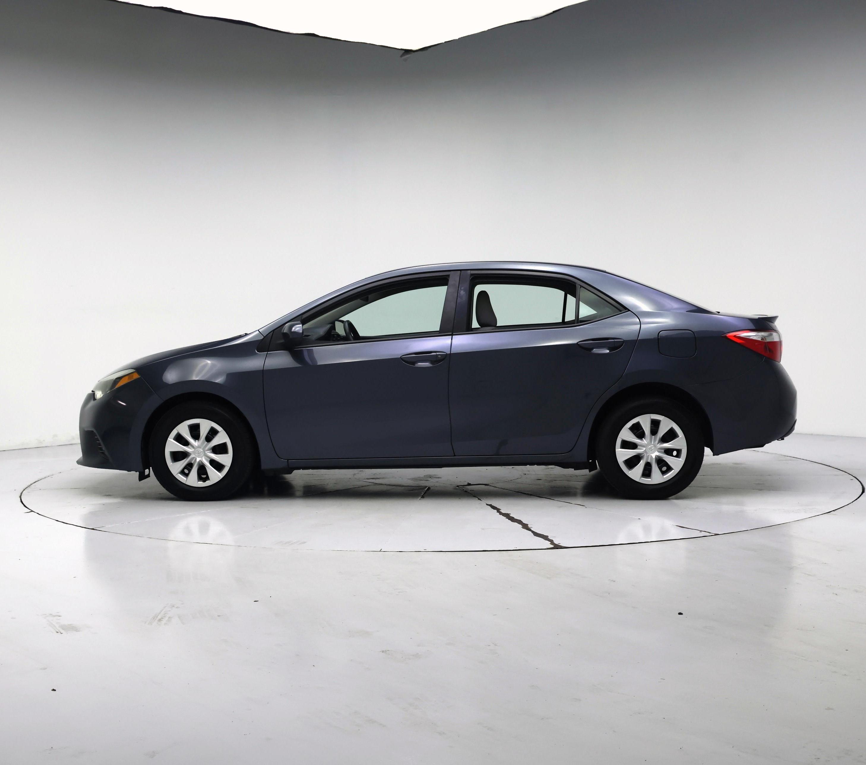 Thumbnail: 2015 Toyota Corolla - 3