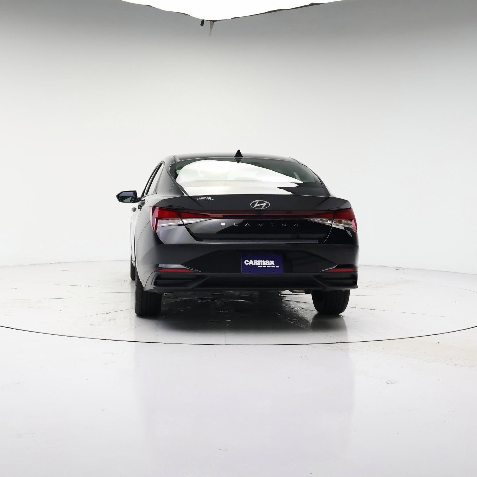 Thumbnail: 2023 Hyundai Elantra - 6