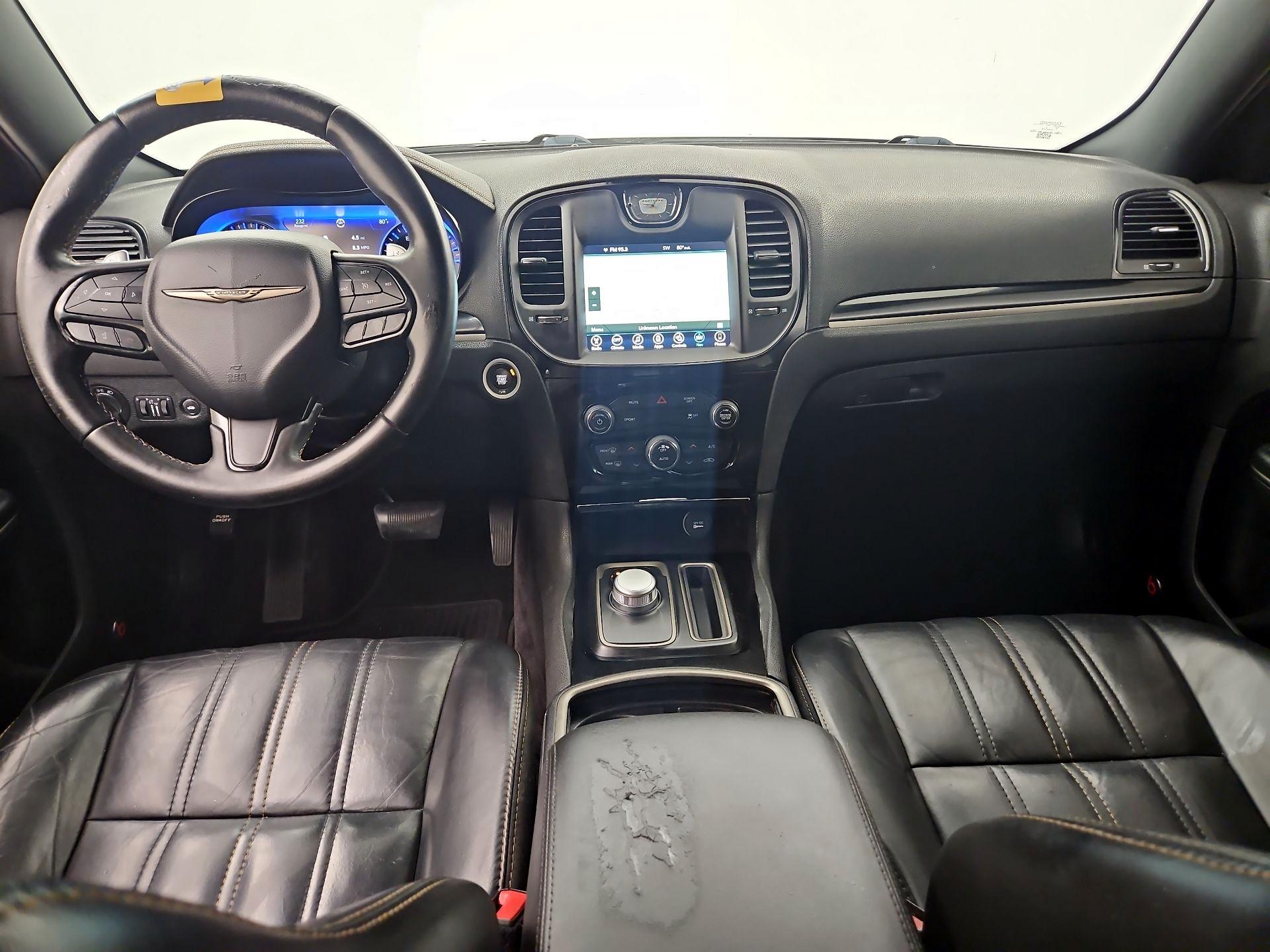 Thumbnail: 2017 Chrysler 300 - 8