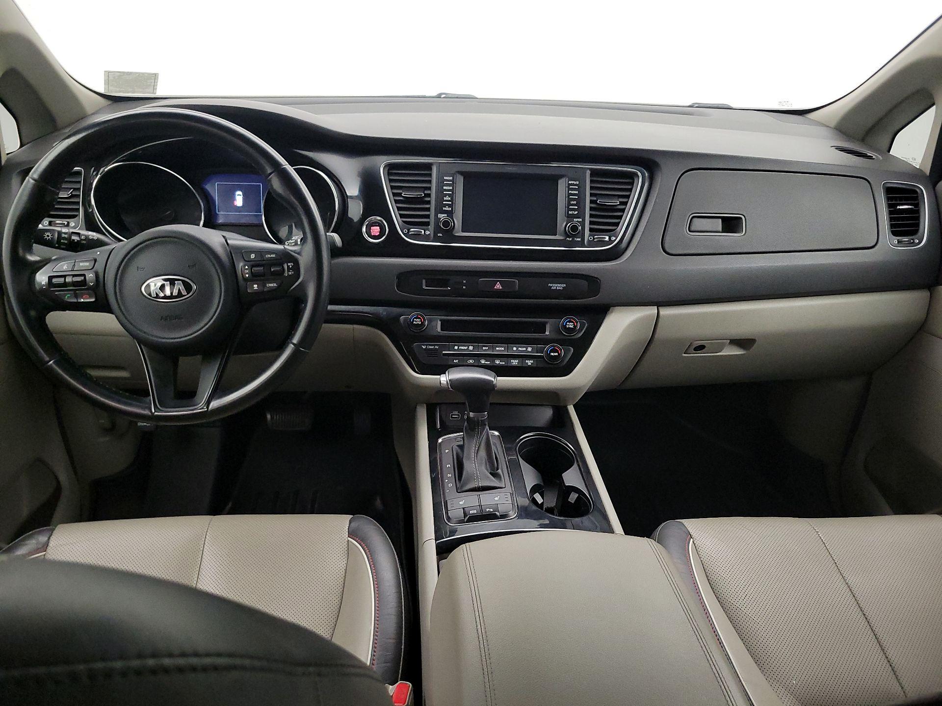 Thumbnail: 2018 Kia Sedona - 9
