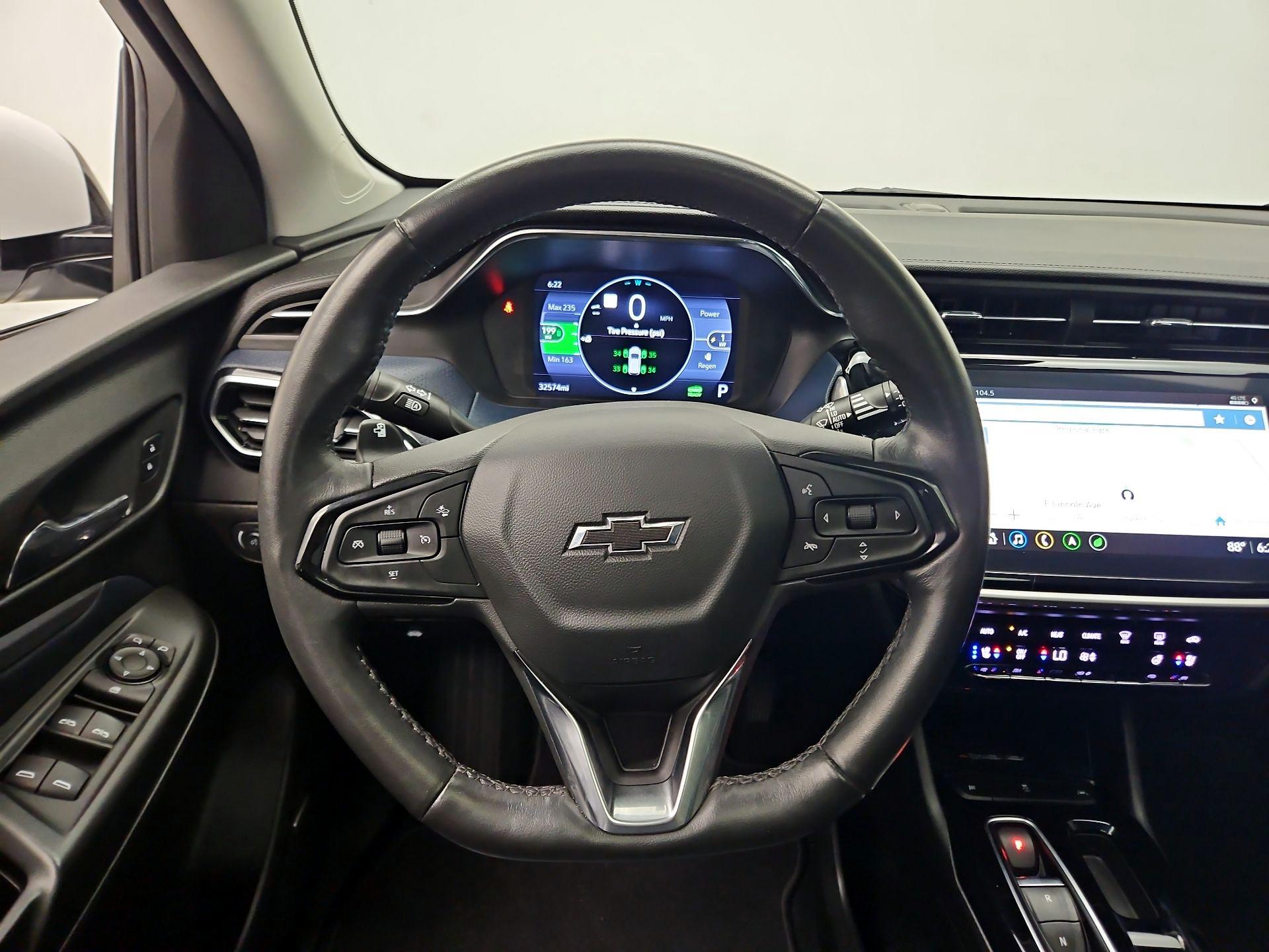 Thumbnail: 2023 Chevrolet Bolt EUV - 10
