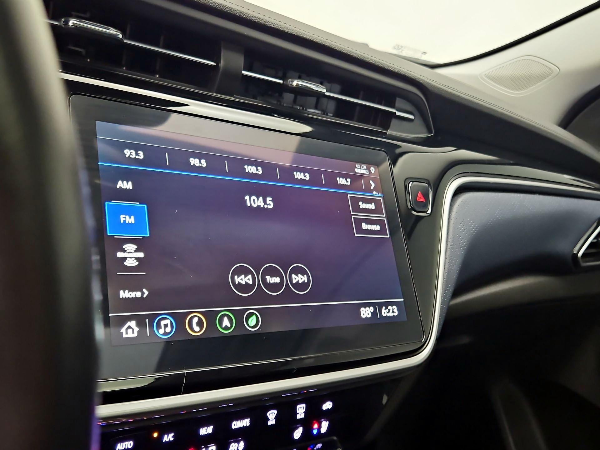 Thumbnail: 2023 Chevrolet Bolt EUV - 16