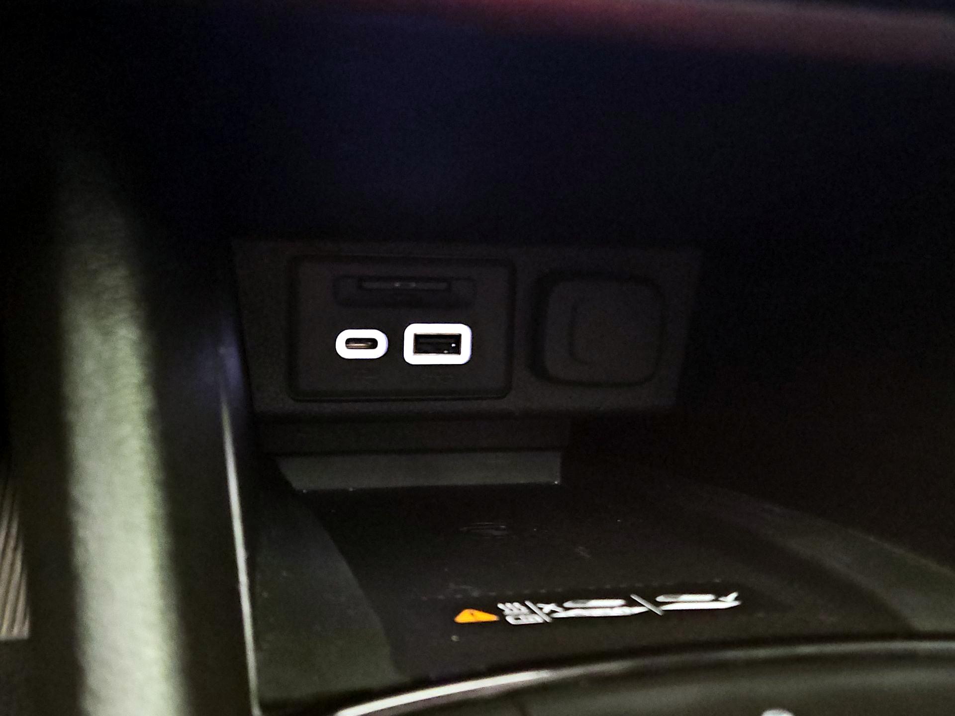 Thumbnail: 2023 Chevrolet Bolt EUV - 19