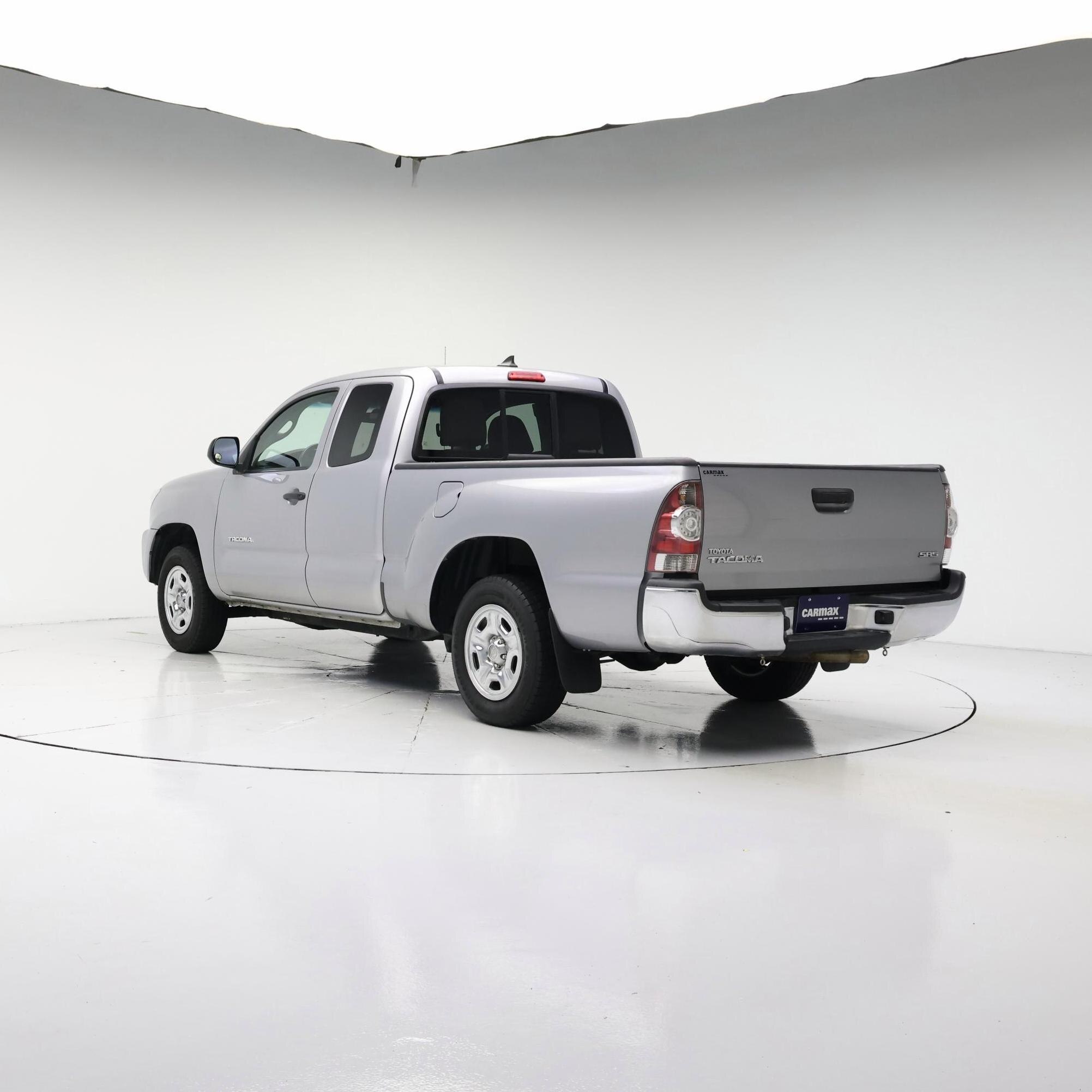 Thumbnail: 2015 Toyota Tacoma - 2