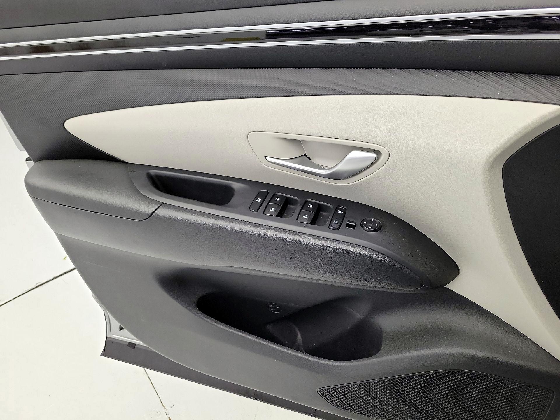 Thumbnail: 2024 Hyundai Tucson - 12