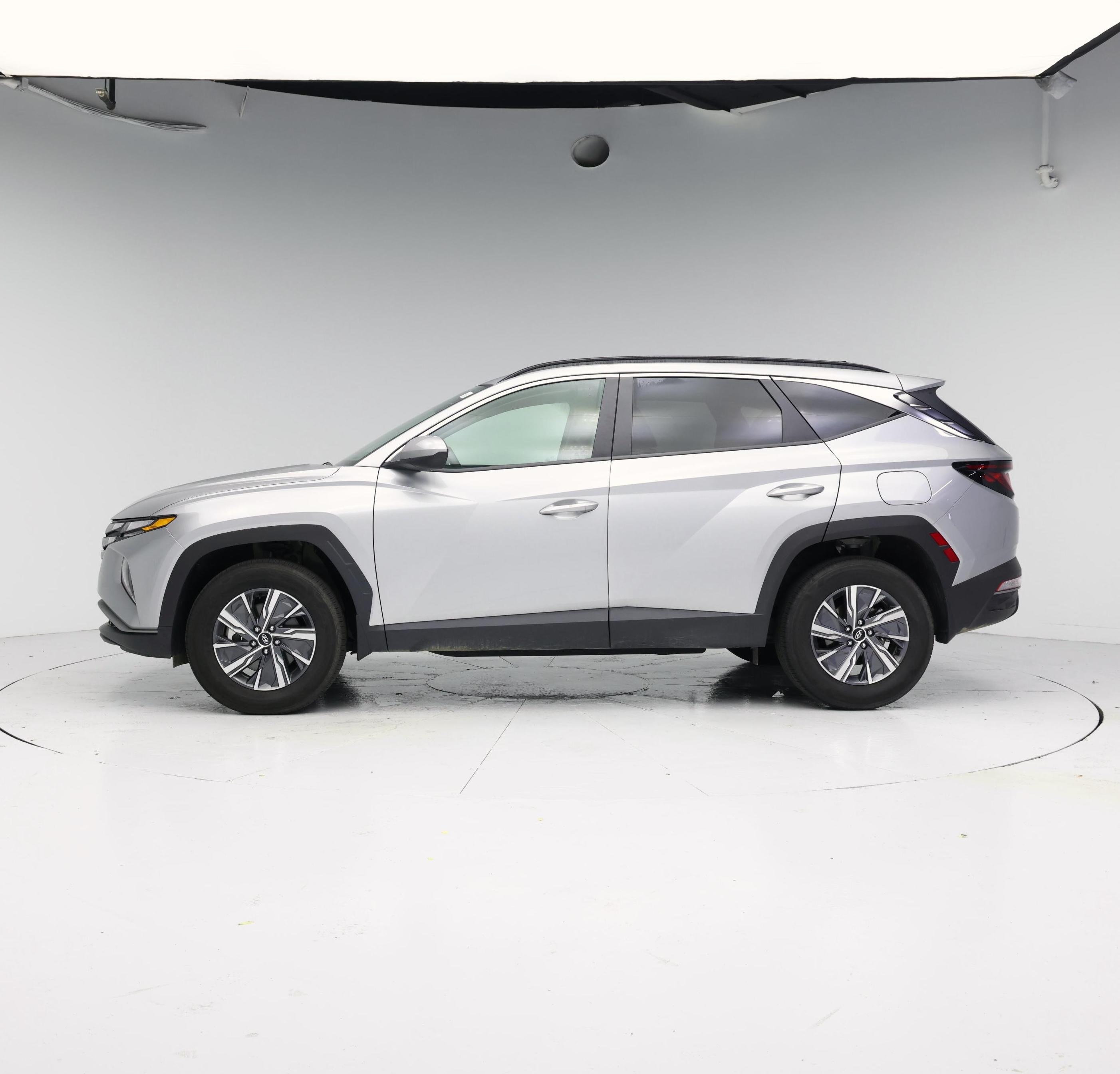Thumbnail: 2024 Hyundai Tucson - 3