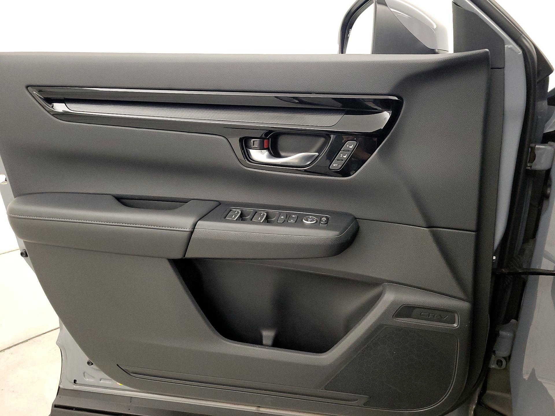 Thumbnail: 2023 Honda CR-V - 12