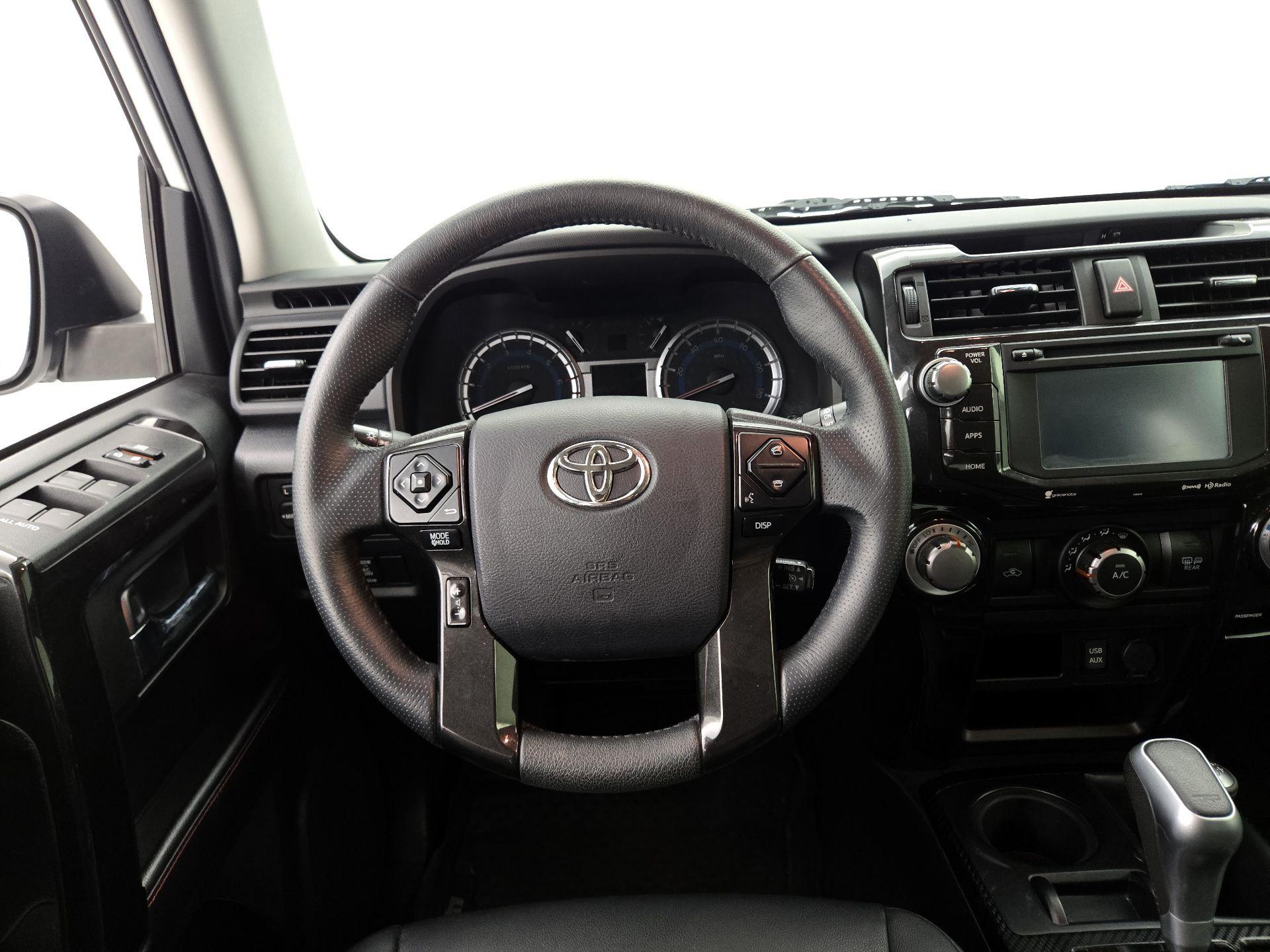 Thumbnail: 2019 Toyota 4Runner - 10