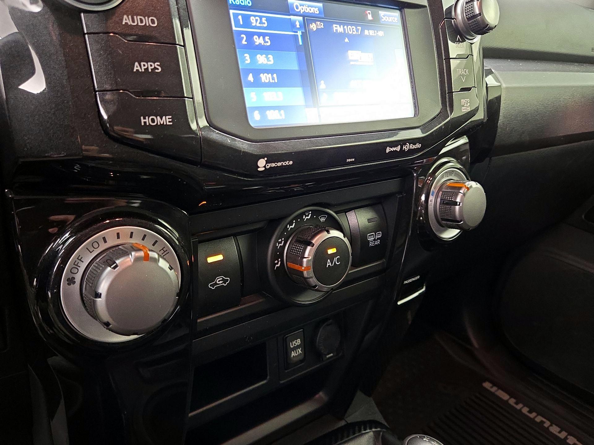 Thumbnail: 2019 Toyota 4Runner - 16