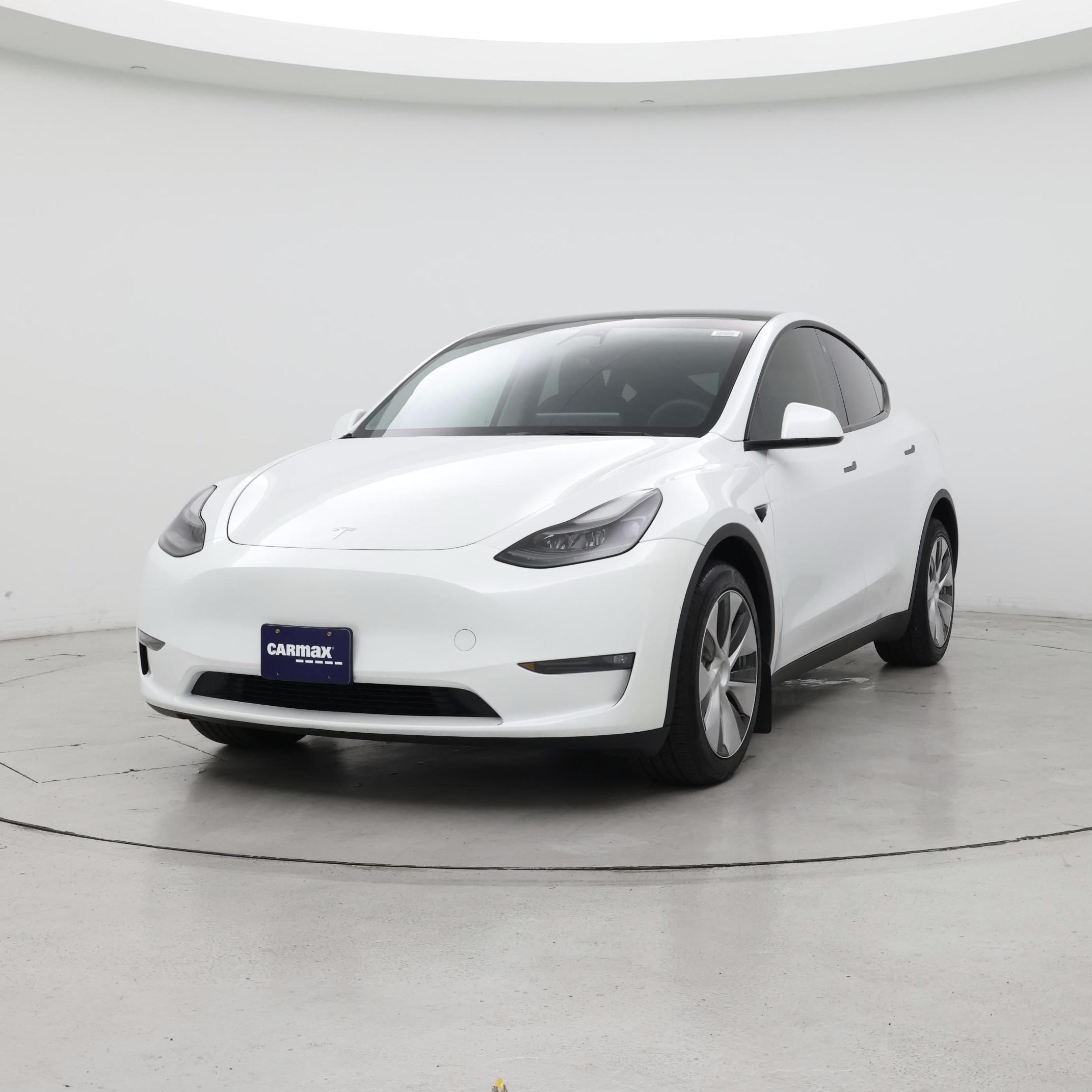Thumbnail: 2023 Tesla Model Y - 4