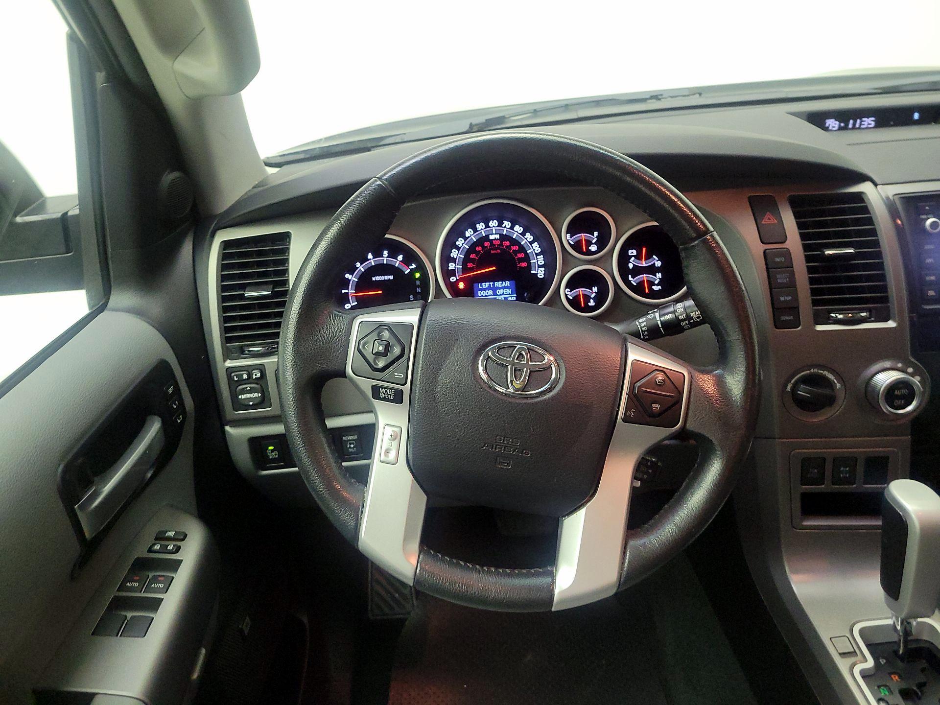 Thumbnail: 2016 Toyota Sequoia - 10