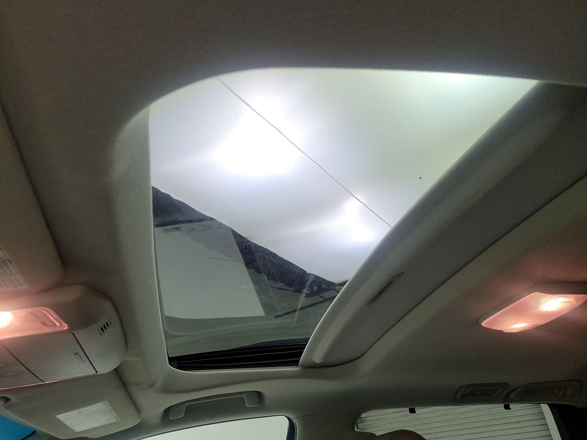 Thumbnail: 2016 Toyota Sequoia - 20