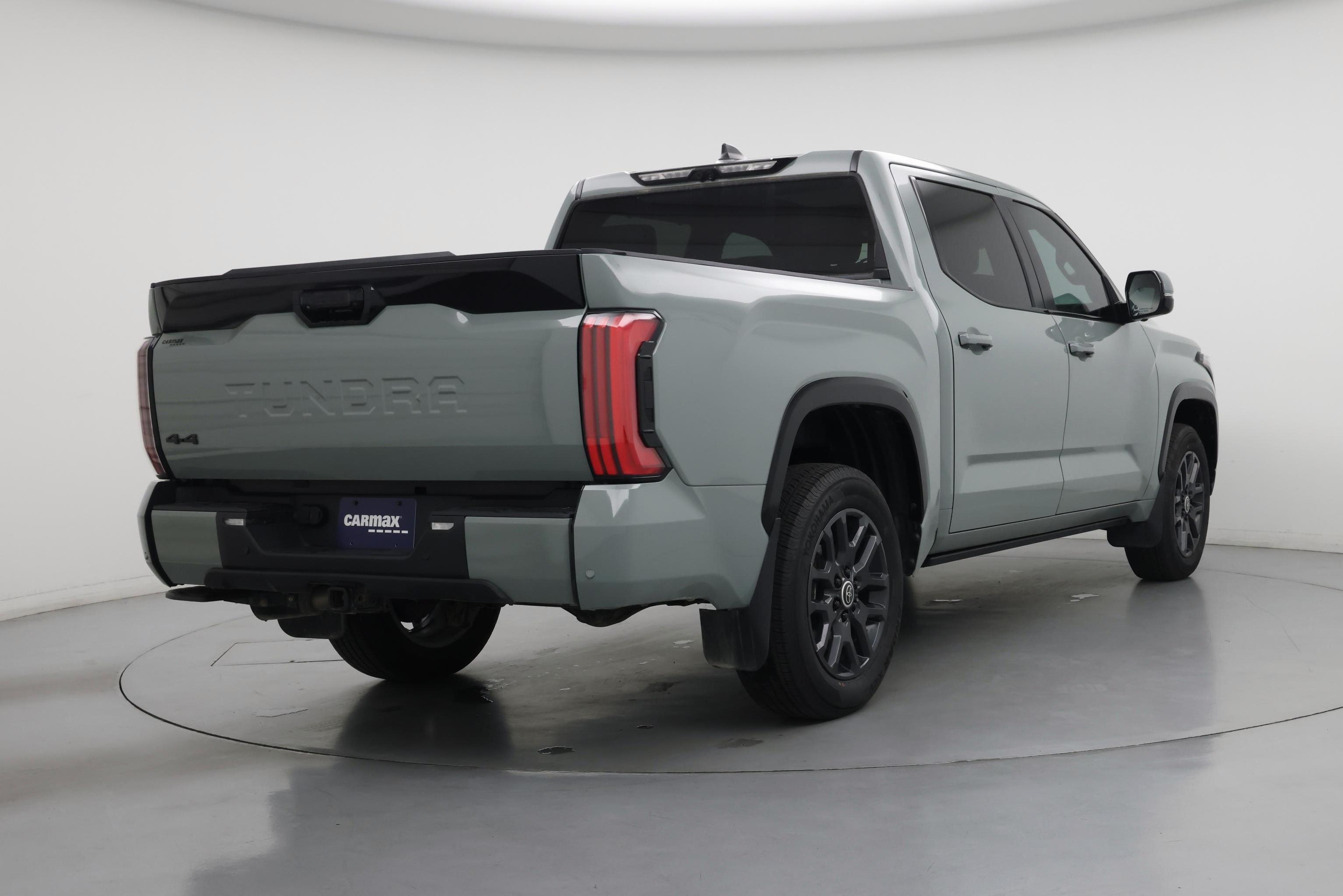 Thumbnail: 2024 Toyota Tundra - 8