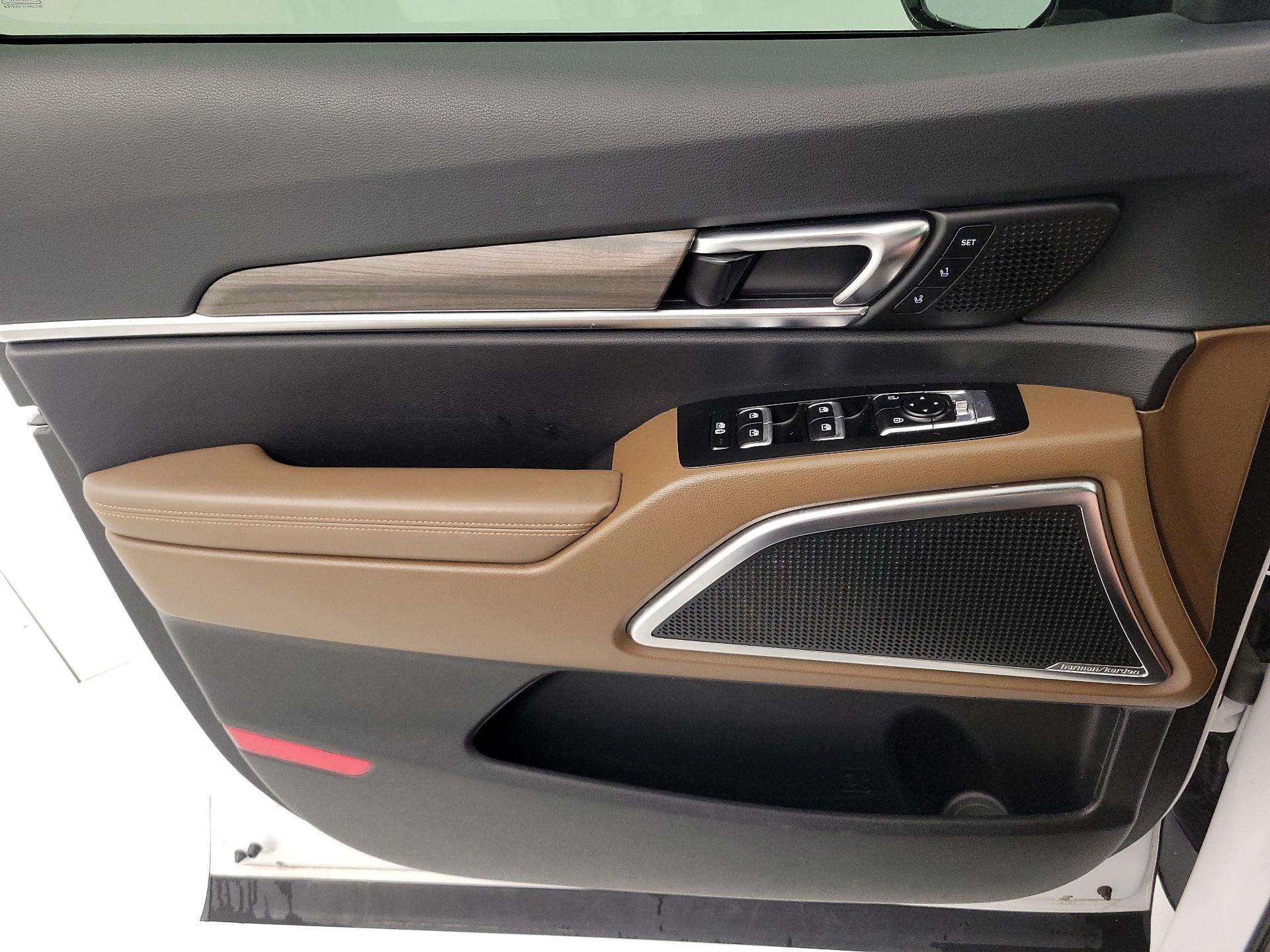 Thumbnail: 2022 Kia Telluride - 12