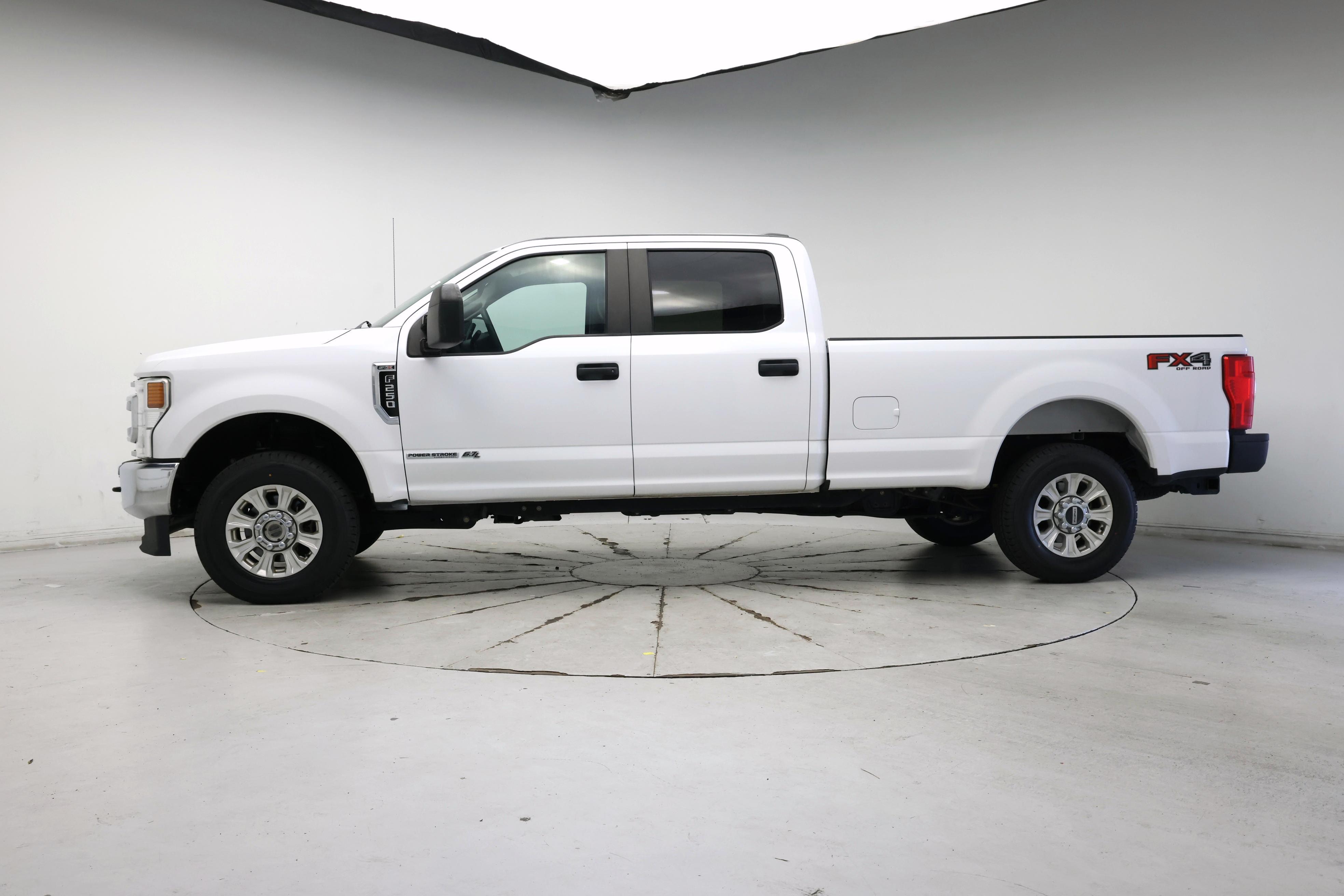 Thumbnail: 2021 Ford F-250 - 3