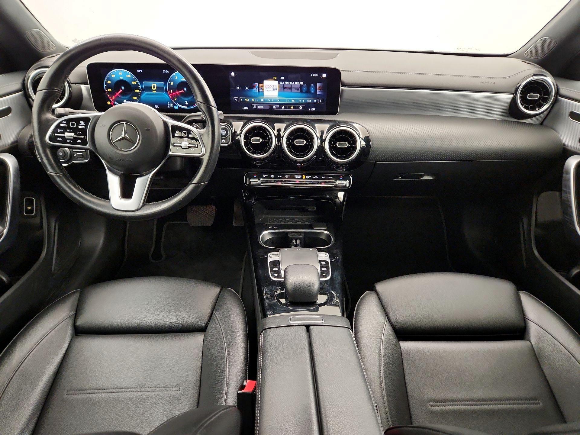 Thumbnail: 2020 Mercedes-Benz CLA - 9