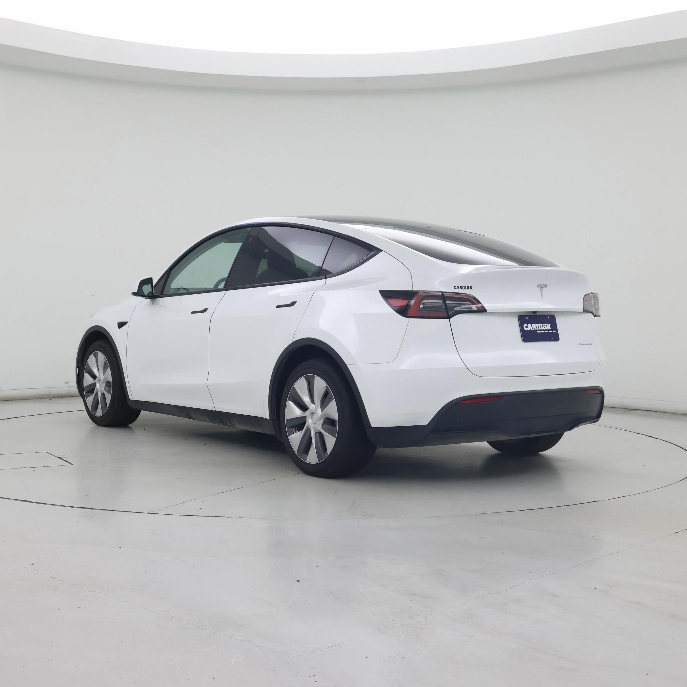Thumbnail: 2023 Tesla Model Y - 2