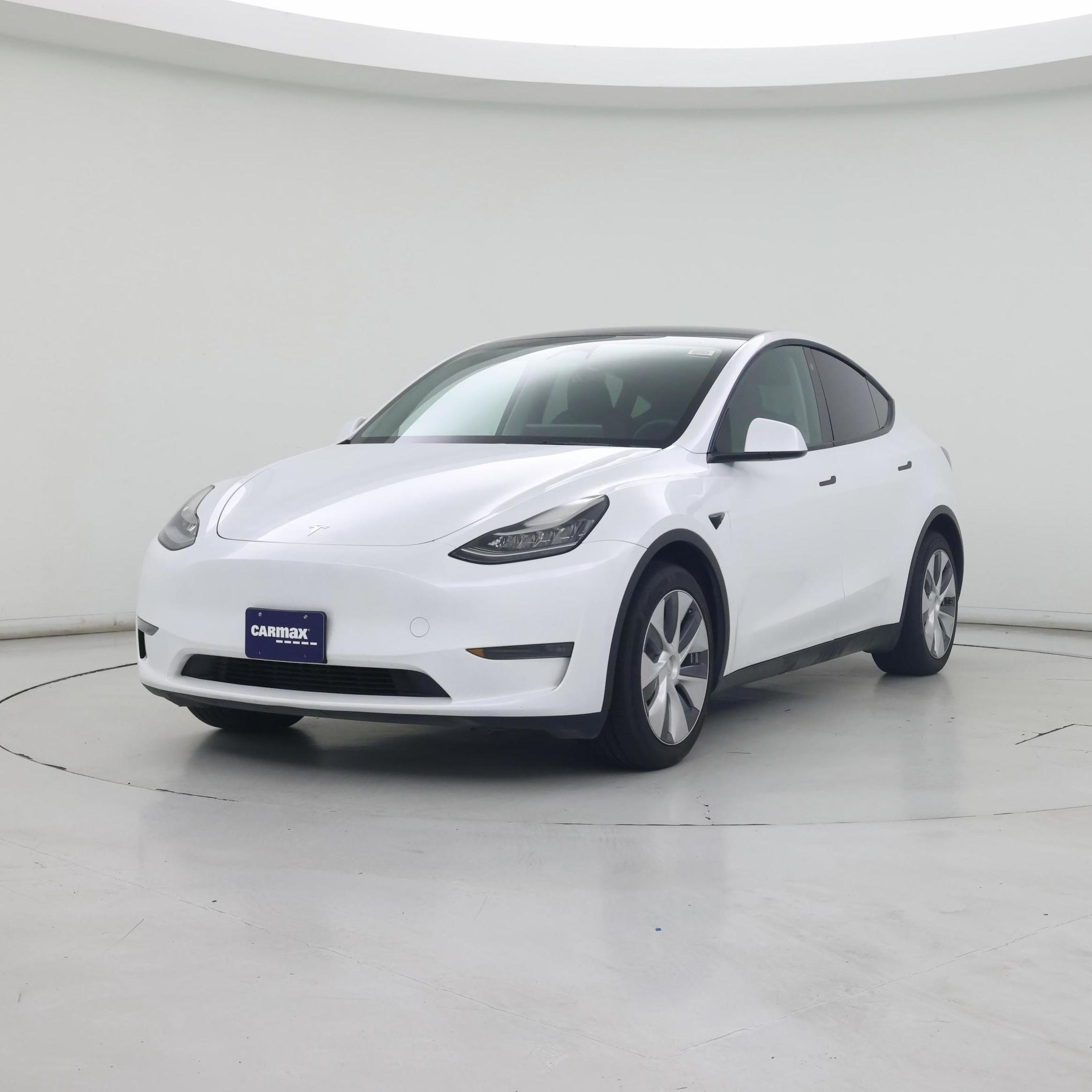 Thumbnail: 2023 Tesla Model Y - 4