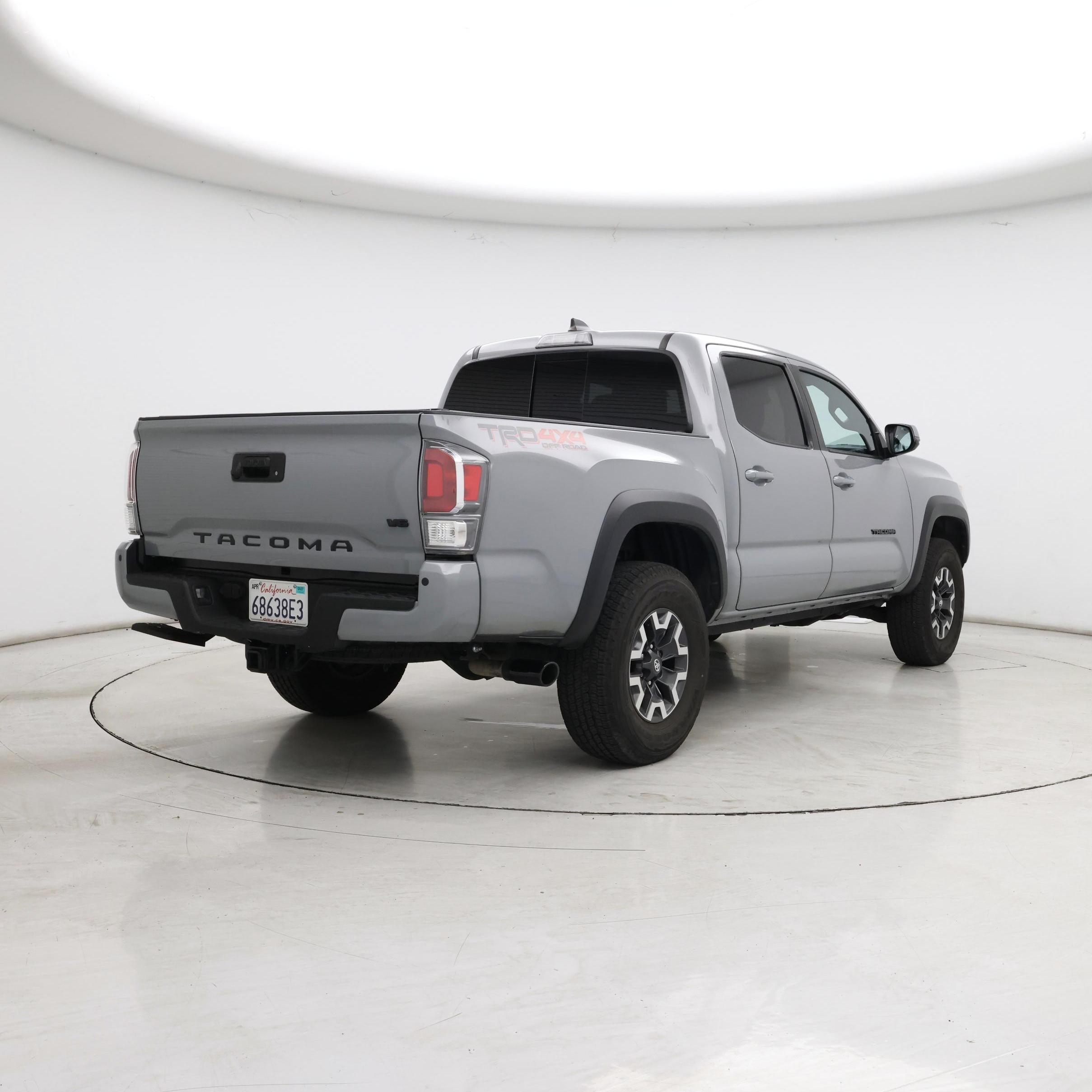 Thumbnail: 2021 Toyota Tacoma - 8