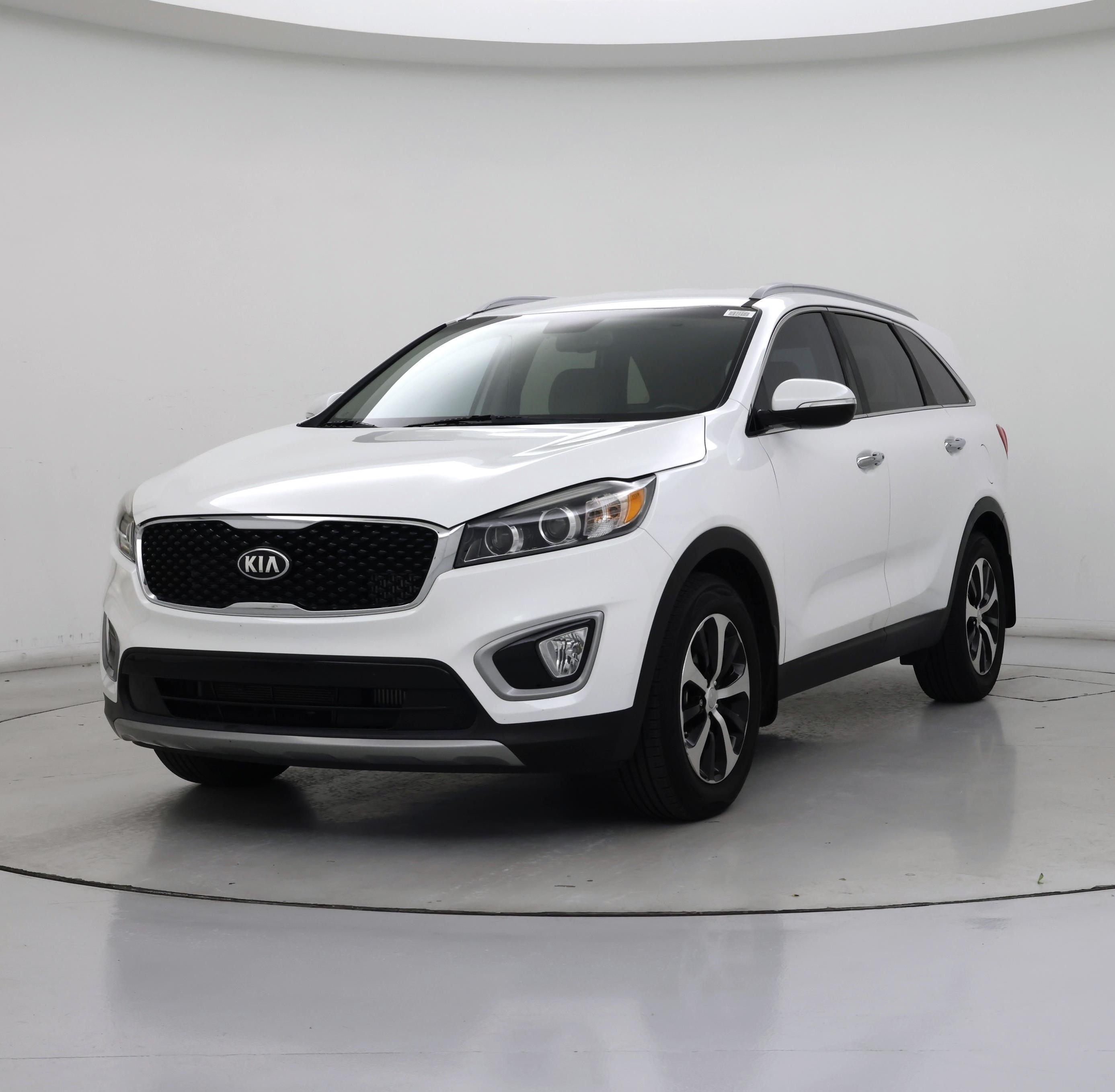 Thumbnail: 2017 Kia Sorento - 4