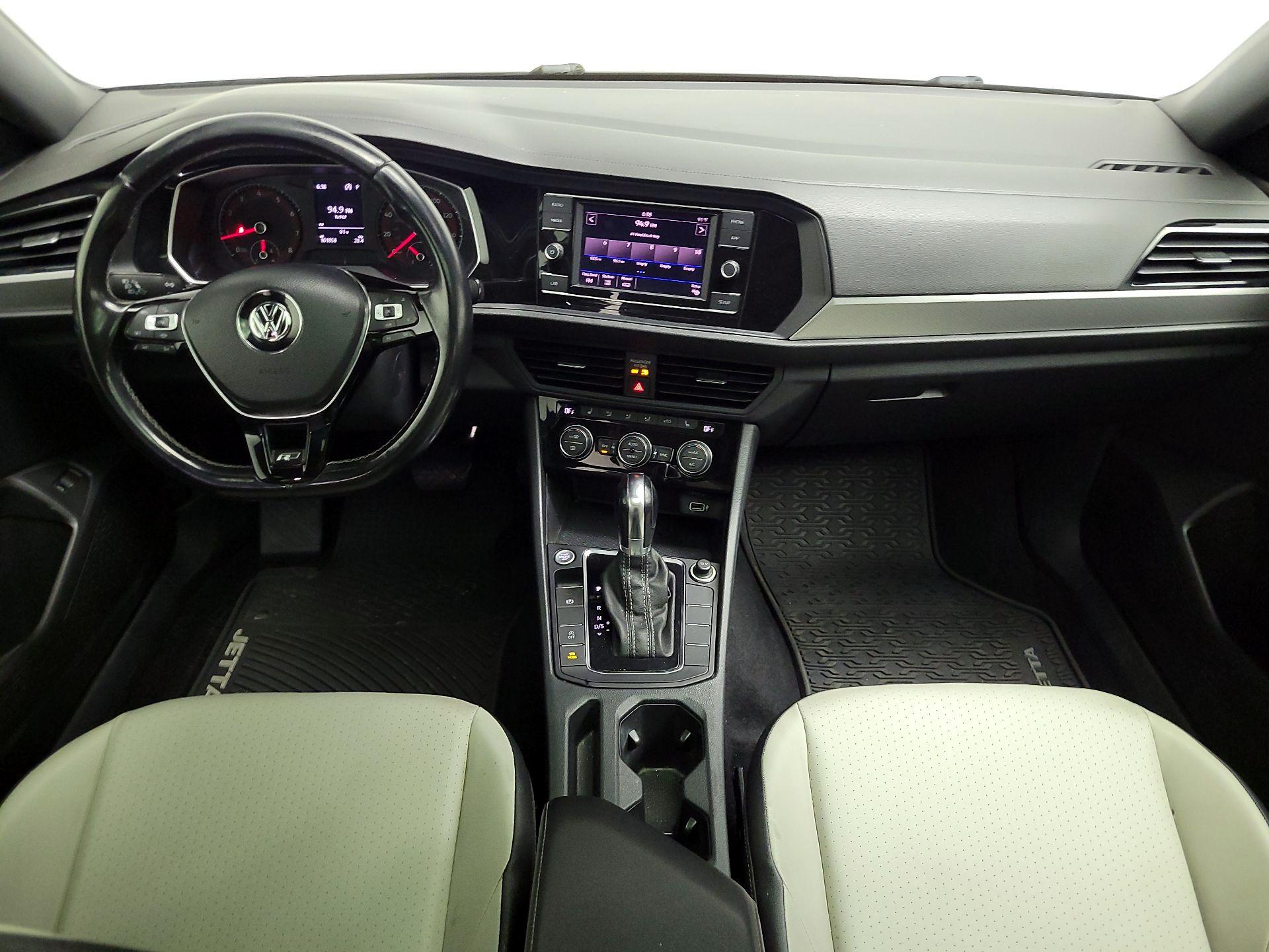 Thumbnail: 2019 Volkswagen Jetta - 9