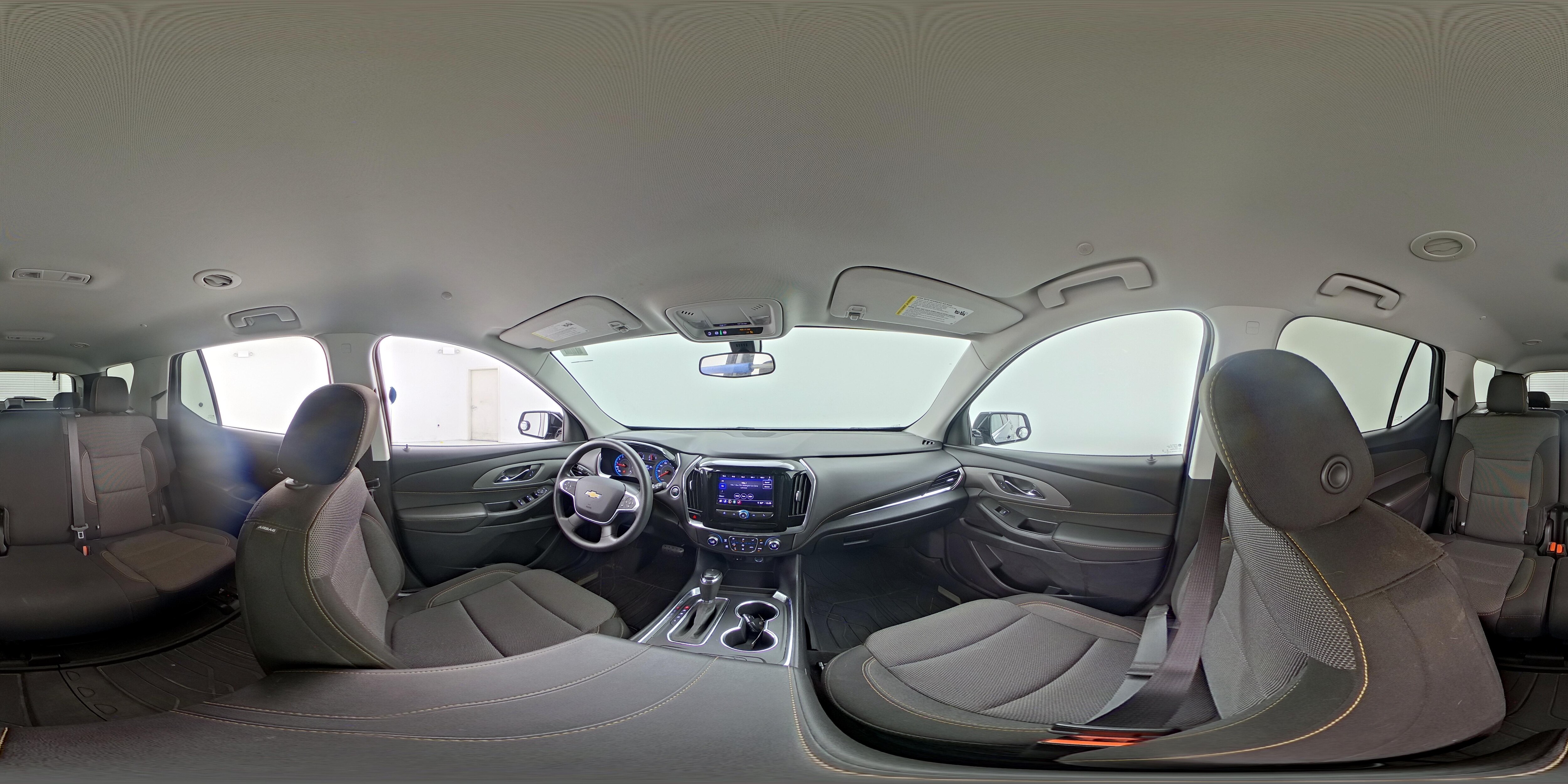 2020 Chevrolet Traverse LS - Photo 24