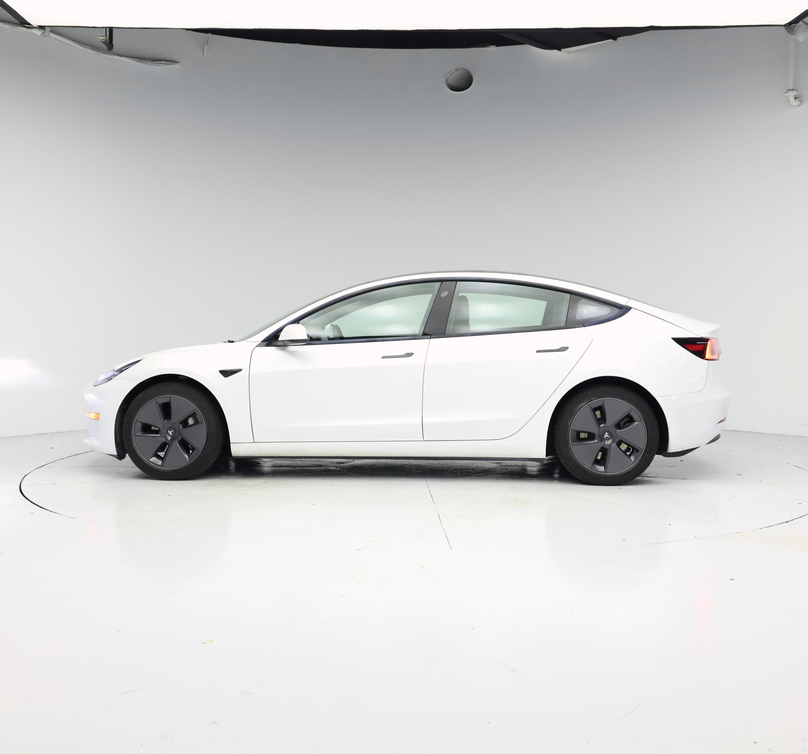 Thumbnail: 2022 Tesla Model 3 - 3