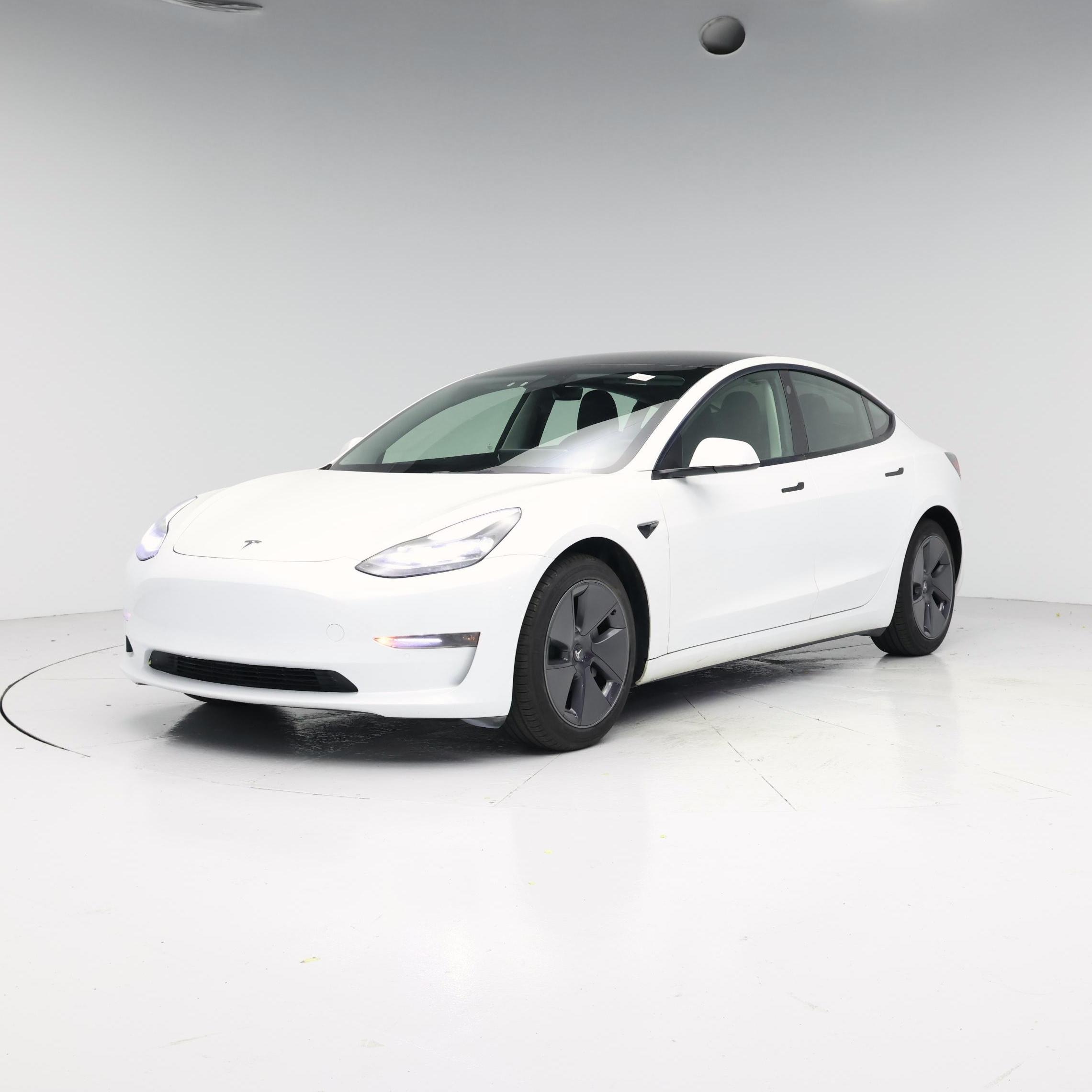 Thumbnail: 2022 Tesla Model 3 - 4