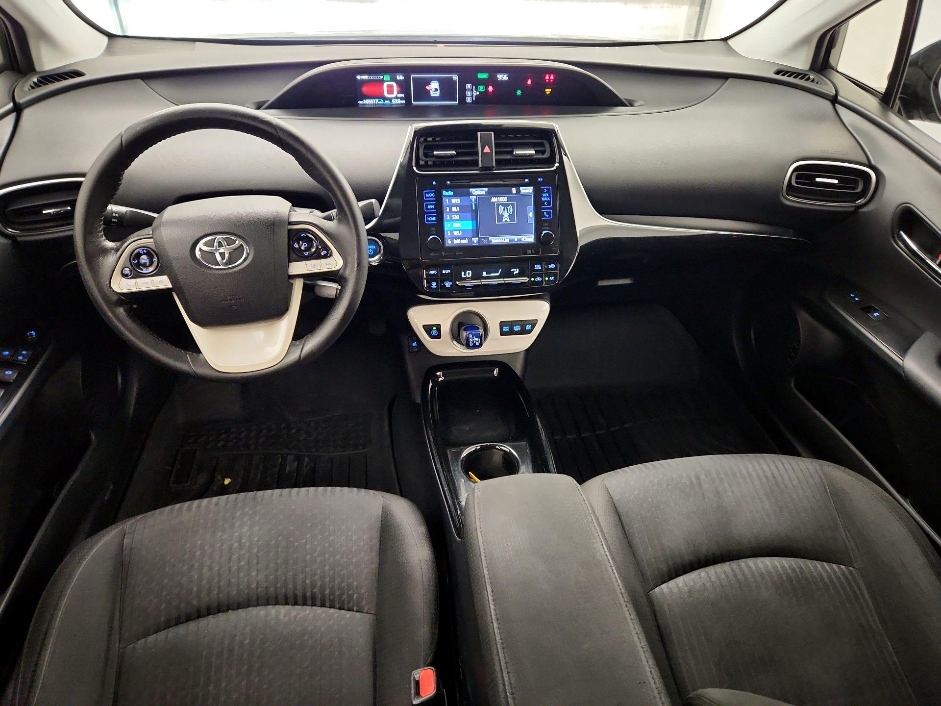 Thumbnail: 2018 Toyota Prius Prime - 9