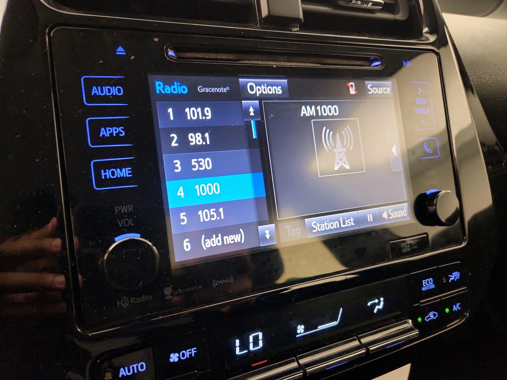 Thumbnail: 2018 Toyota Prius Prime - 16