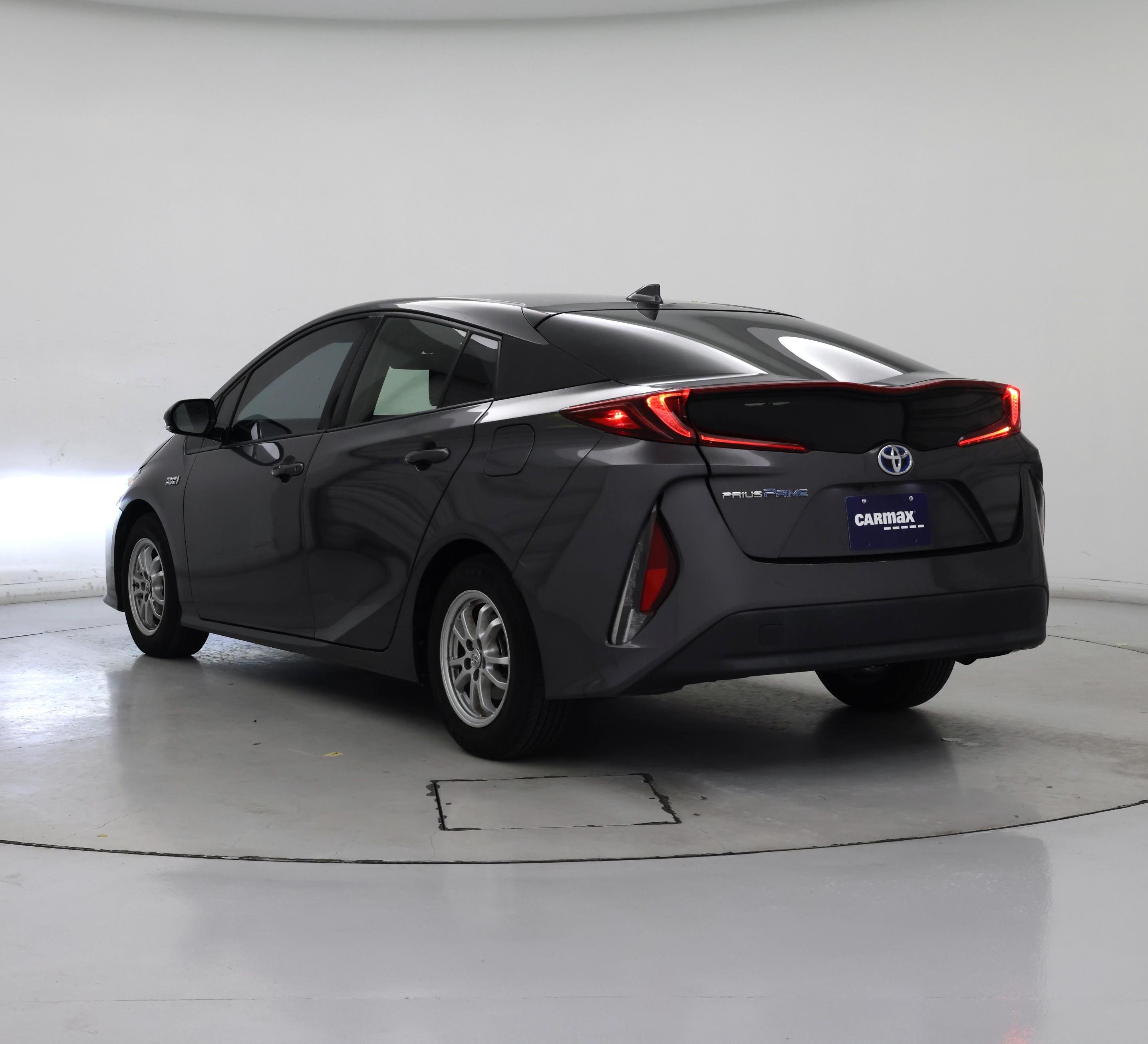 Thumbnail: 2018 Toyota Prius Prime - 2