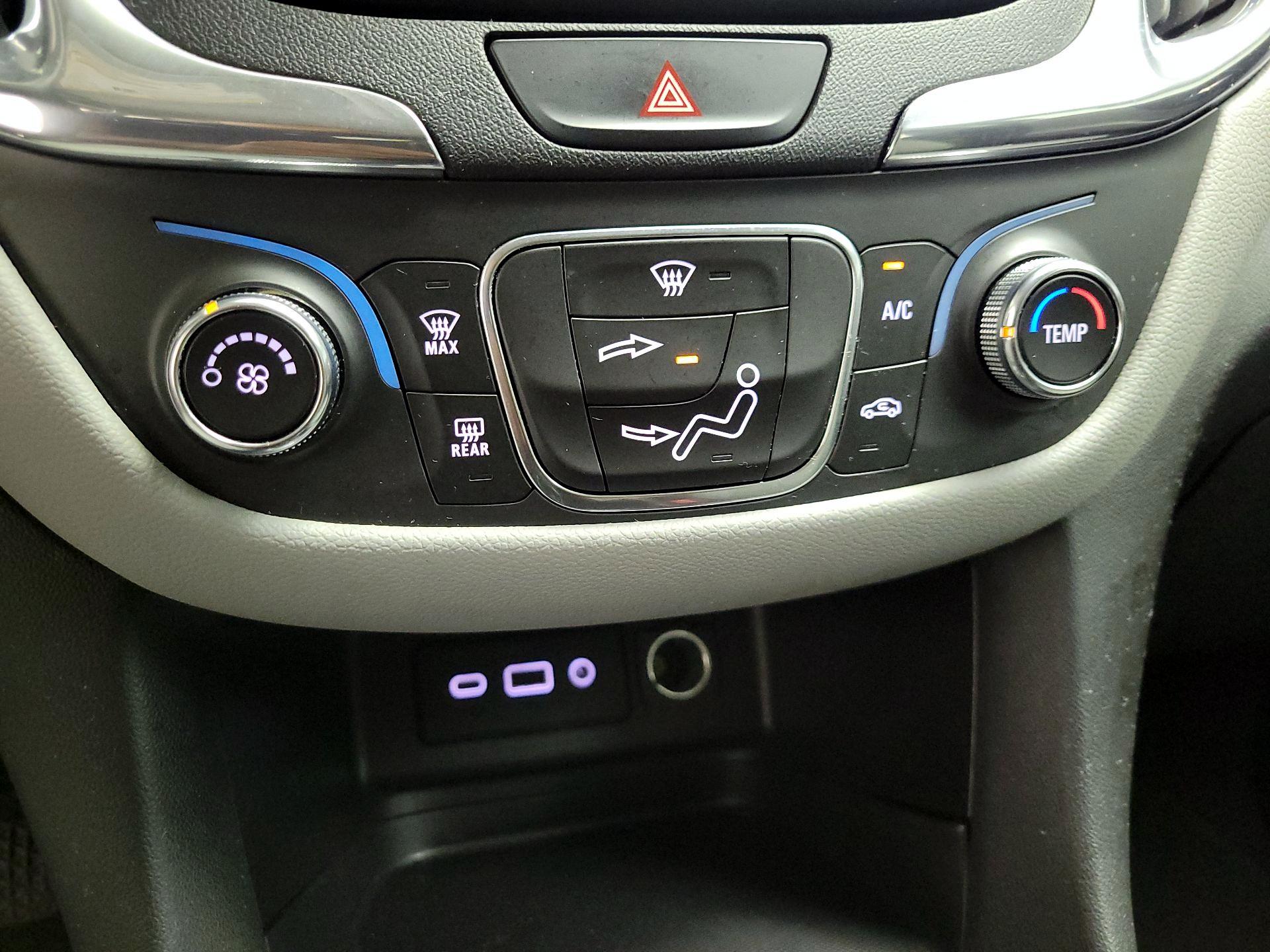 Thumbnail: 2020 Chevrolet Equinox - 16
