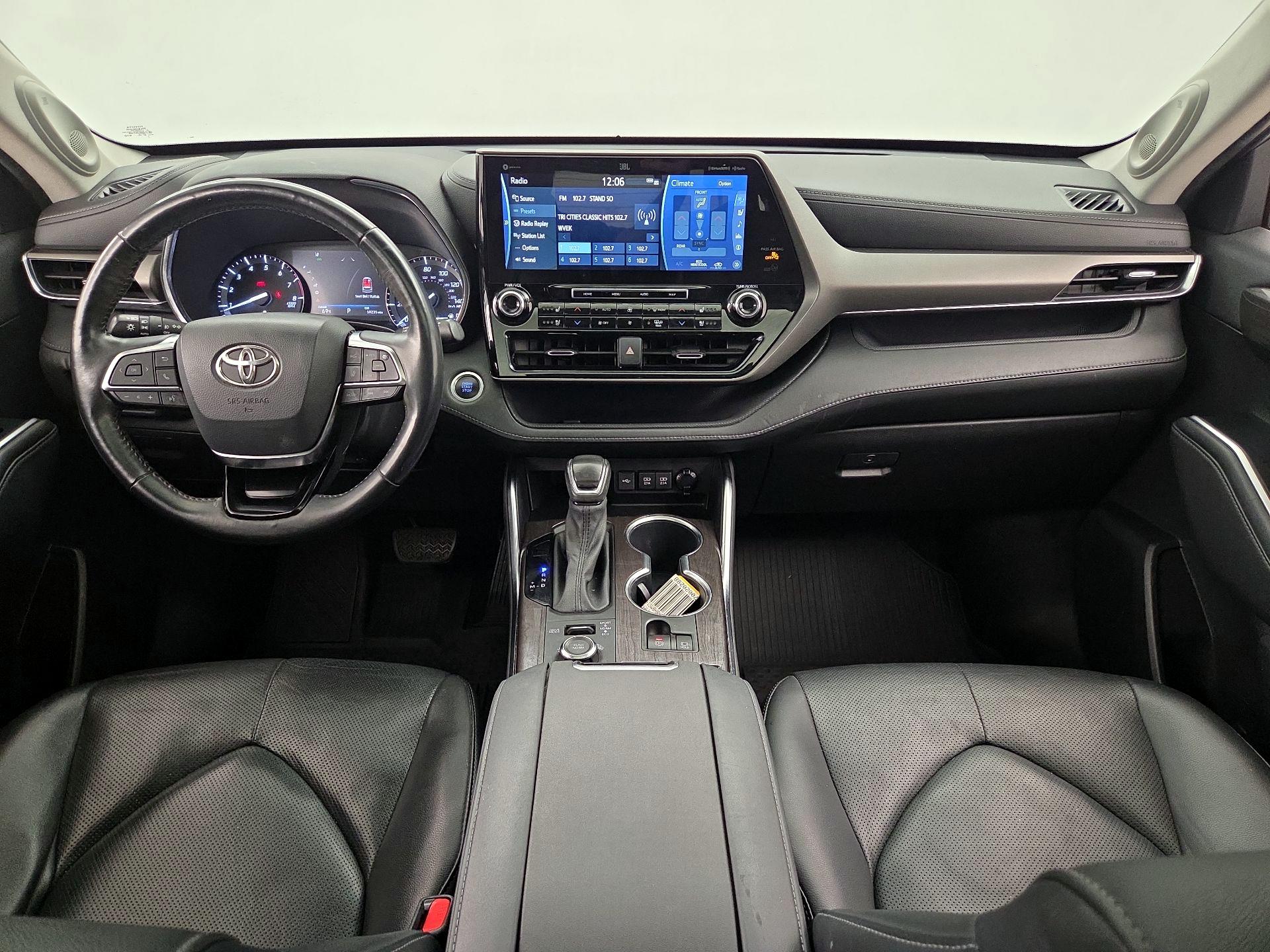 Thumbnail: 2021 Toyota Highlander - 9