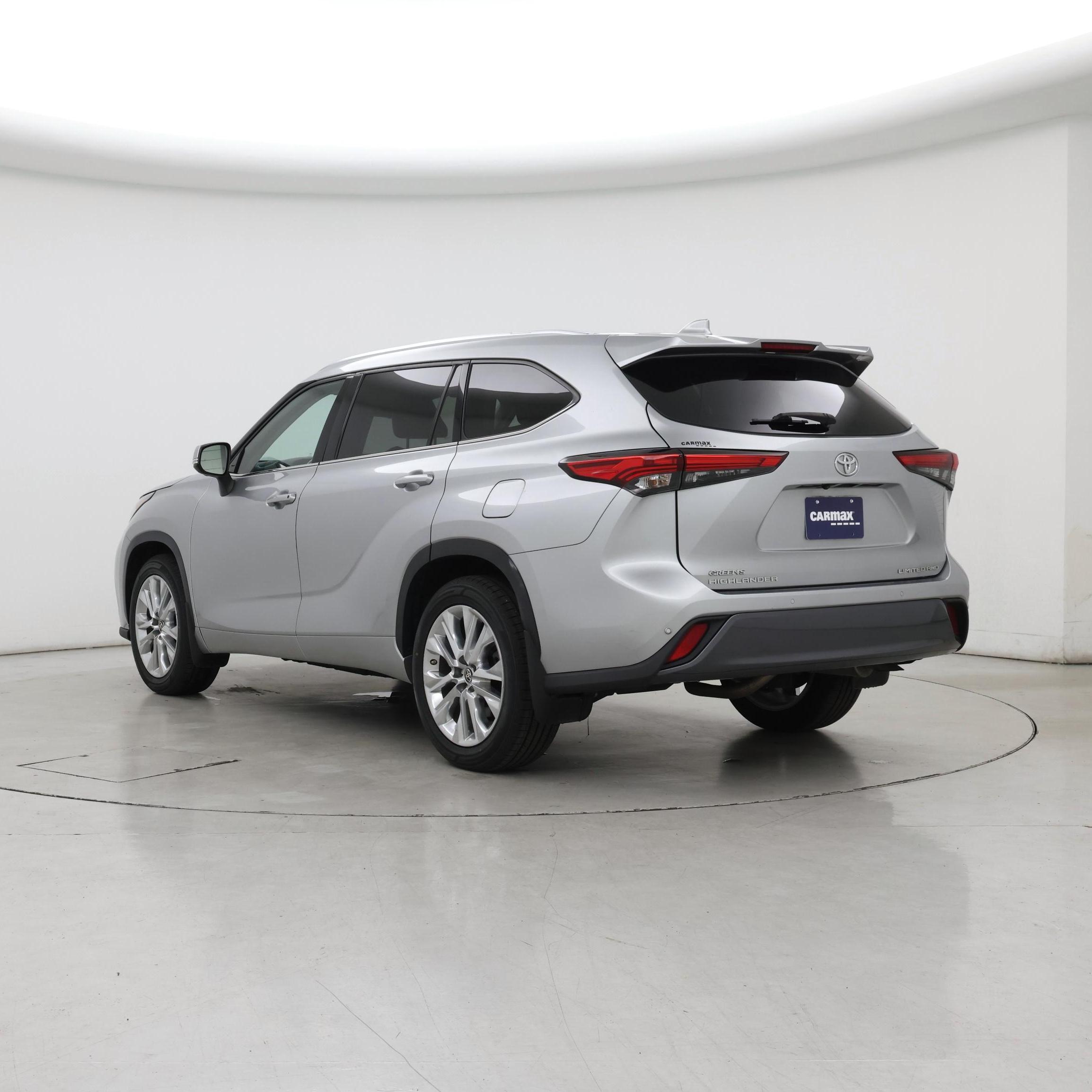 Thumbnail: 2021 Toyota Highlander - 2