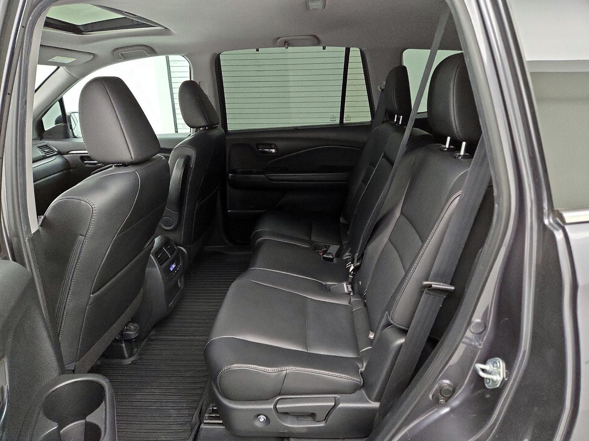 Thumbnail: 2021 Honda Pilot - 20